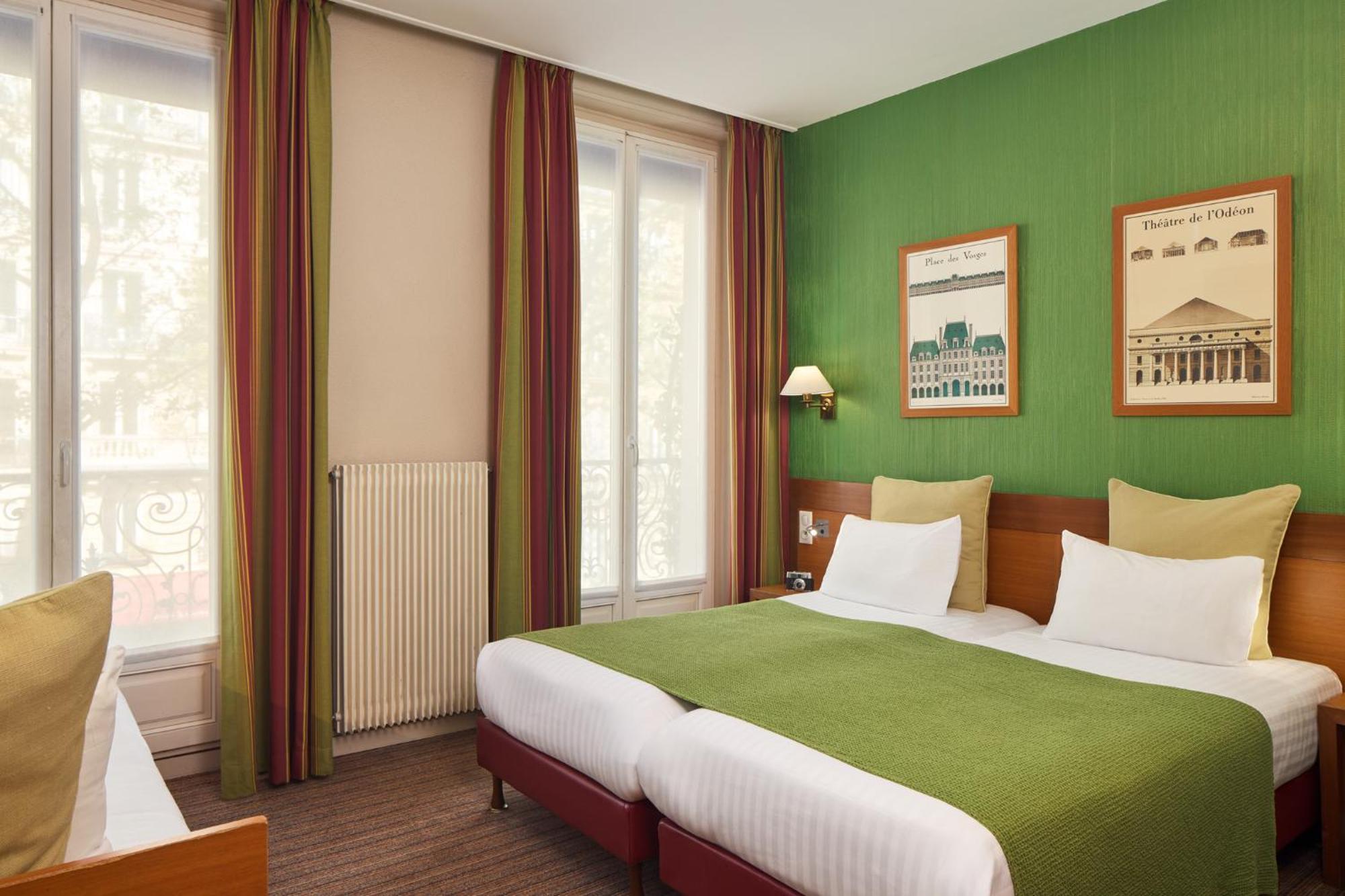 Quarto Triplo Conforto