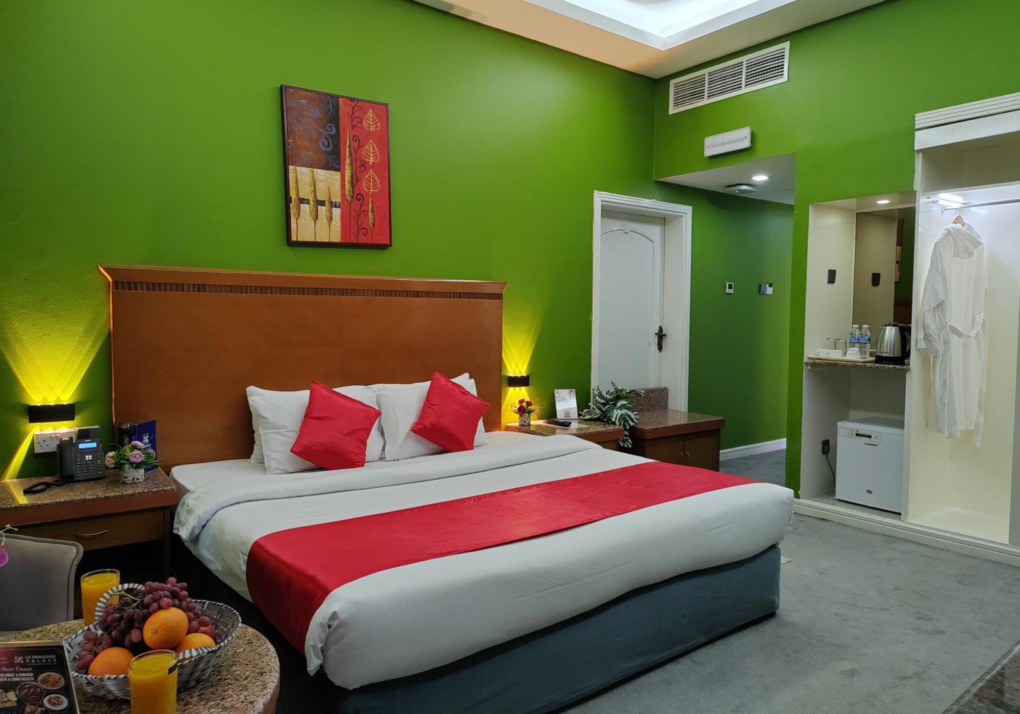 Deluxe Double or Twin Room