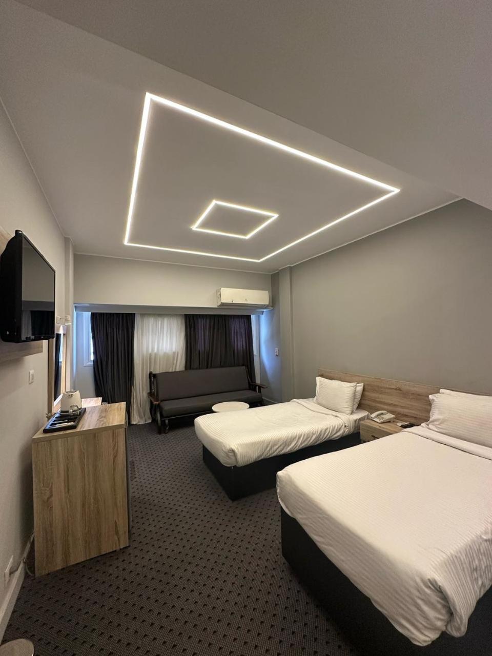 Double Room Private Bathroom