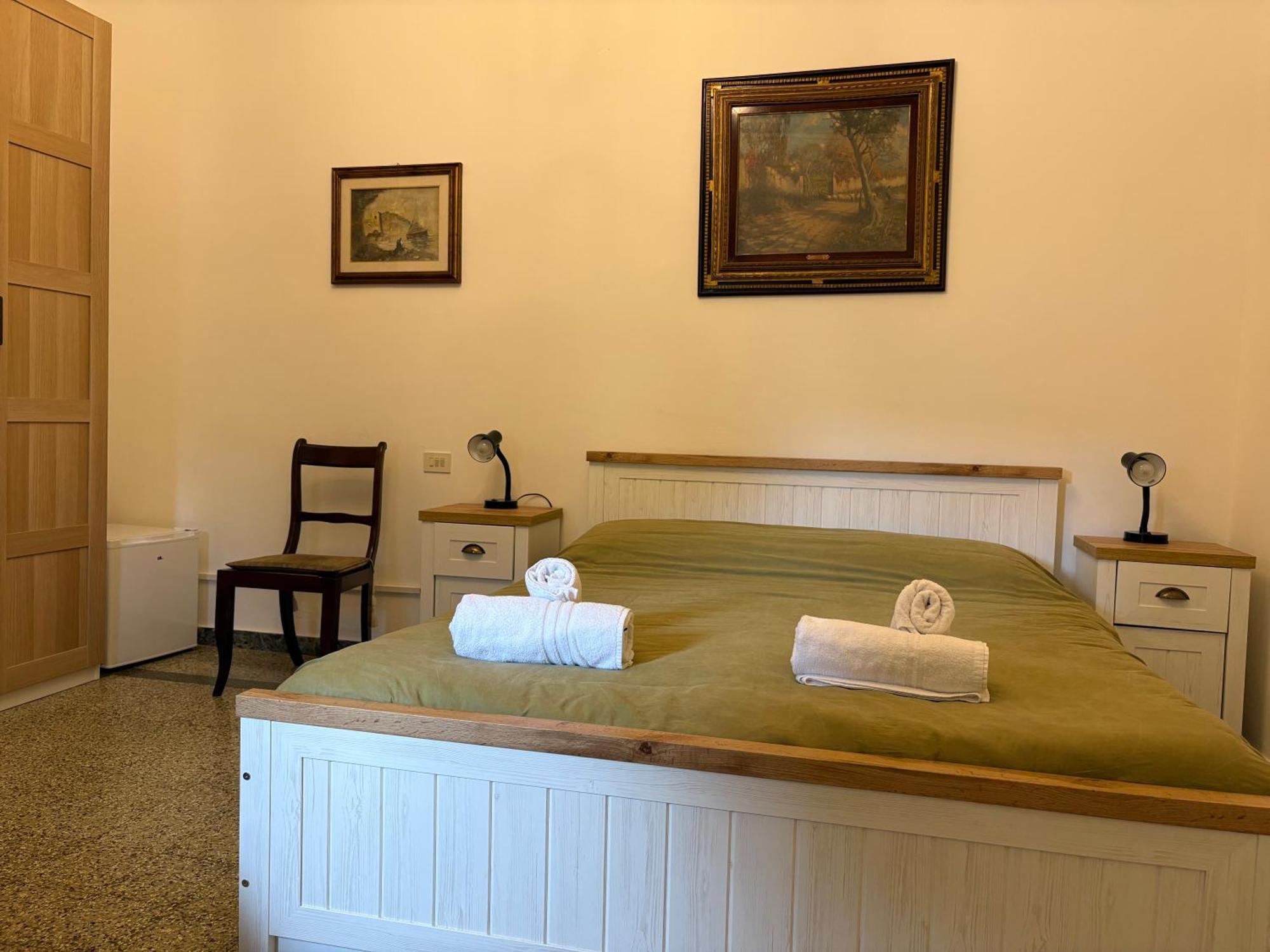 Triple Room Private Bathroom