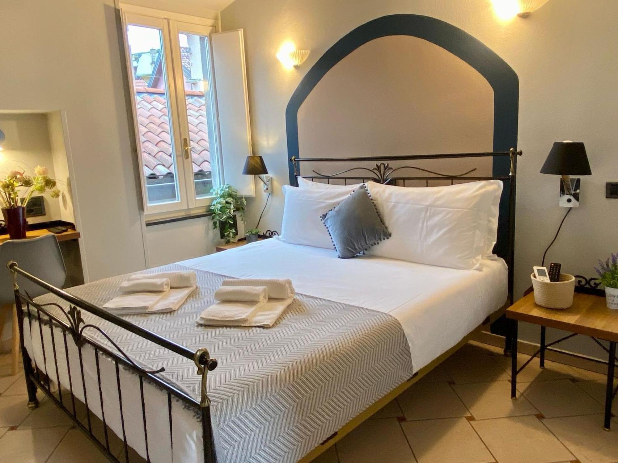 Superior Double Room Annex