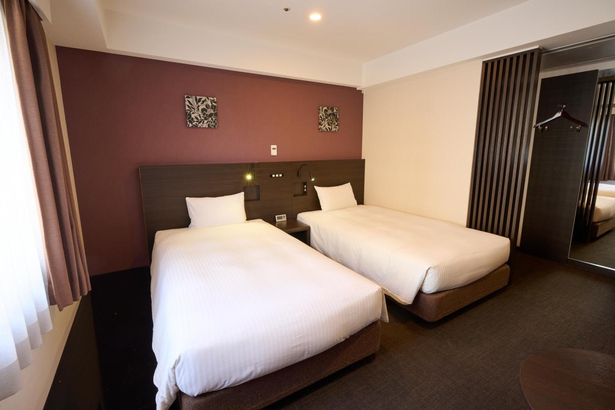 Twin Room Non-Smoking