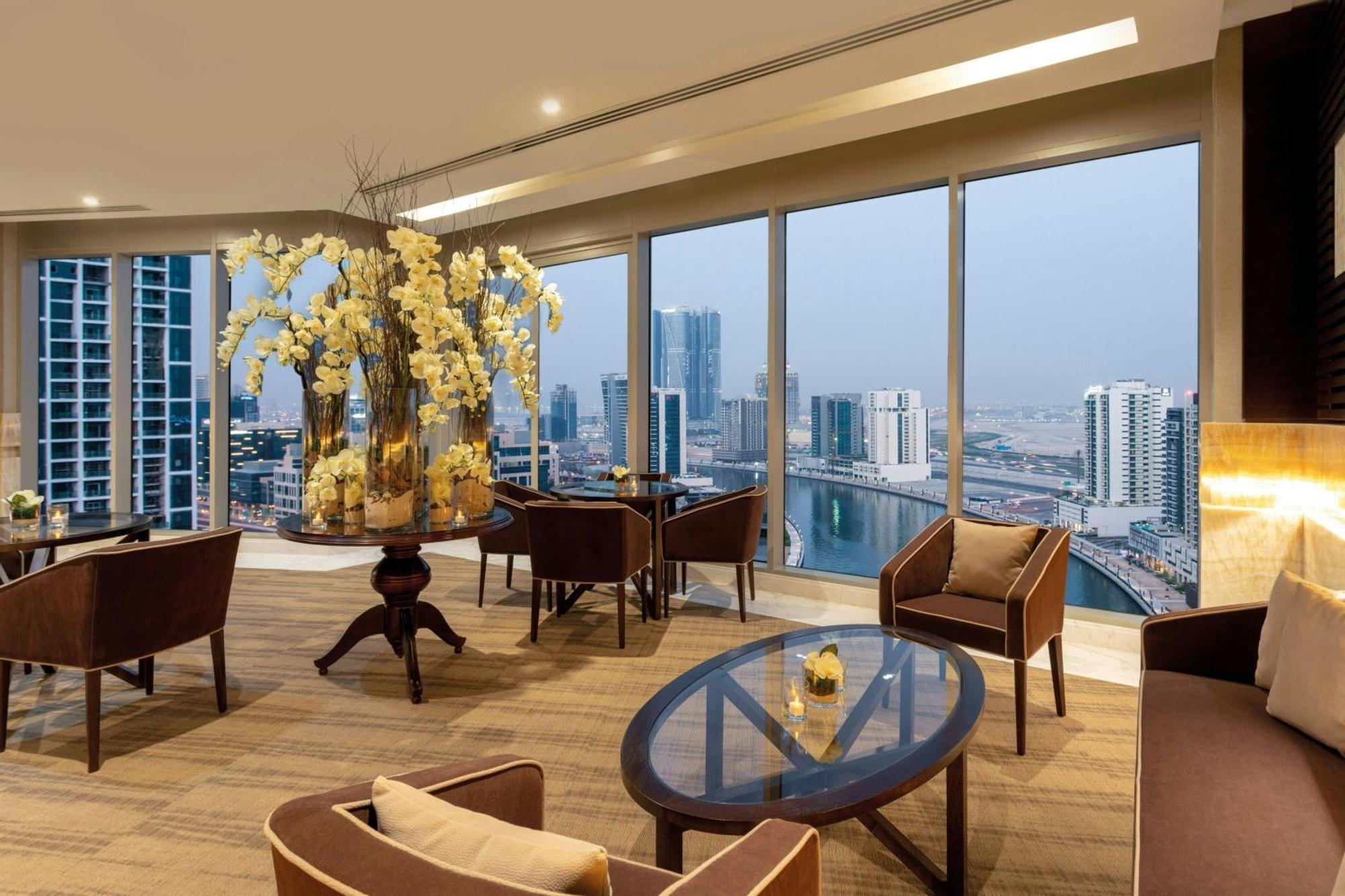 Club Level Twin Room Bay View Lounge Access complimentary Daily Snacks Evening Cocktail Hour & Canapes Complimentary Shuttle to Dubai Mall Bay Metro Station & Kite Beach