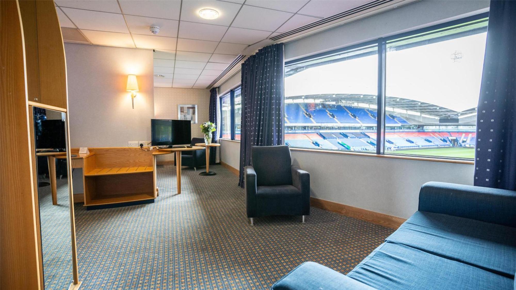 Superior Room Pitch View