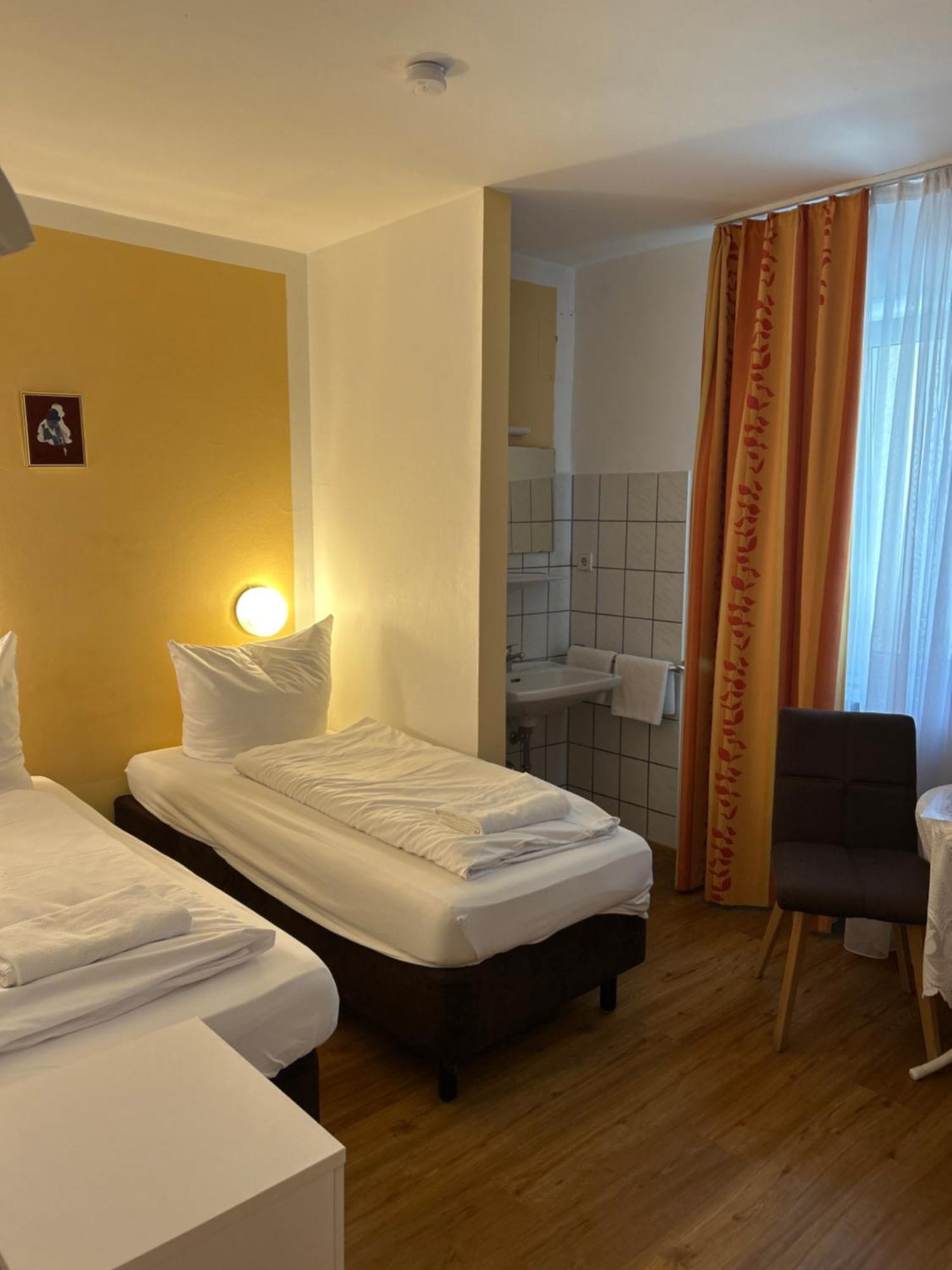 Triple Room Shared Toilet