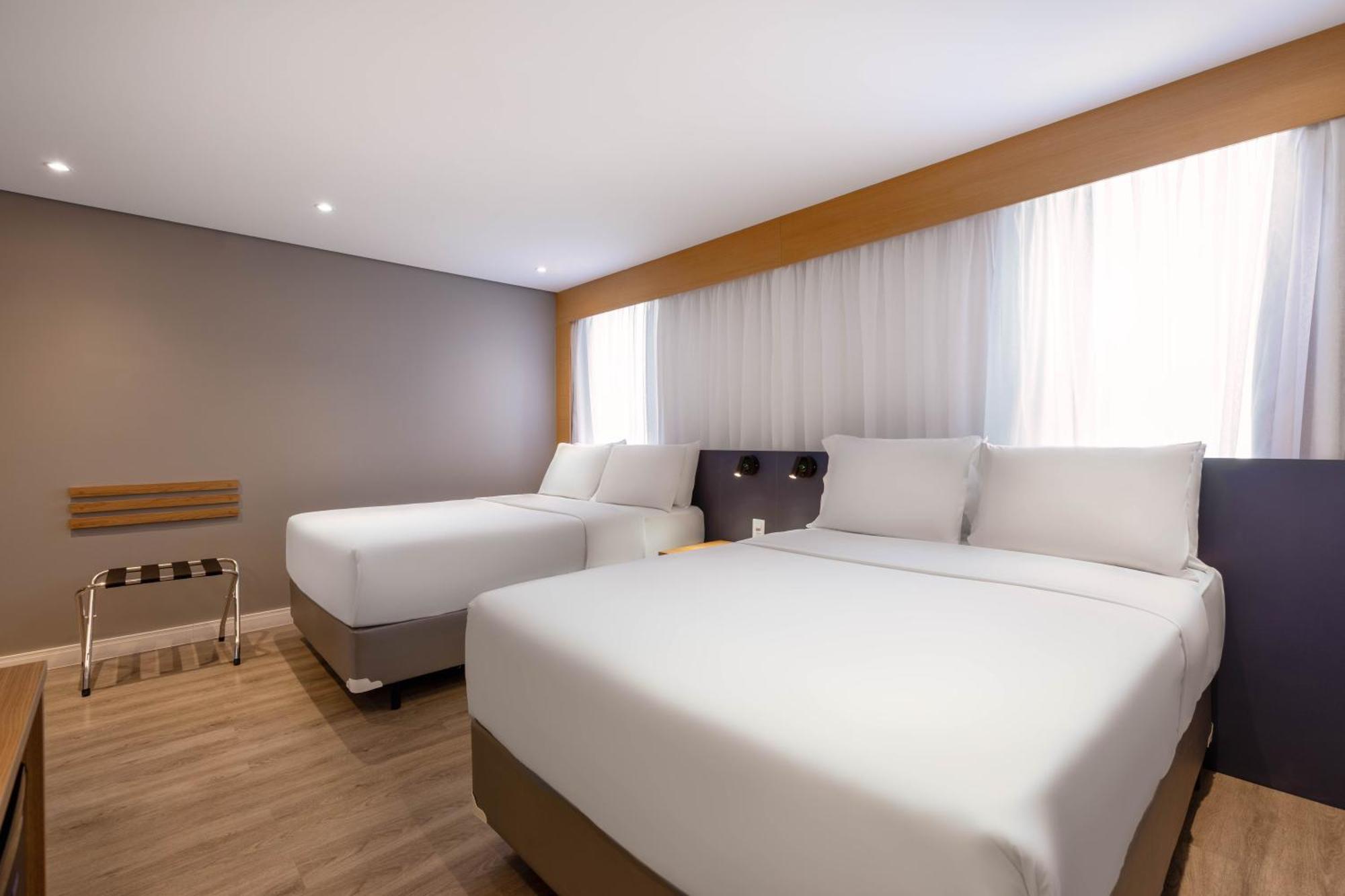2 Single Standard 25sqm