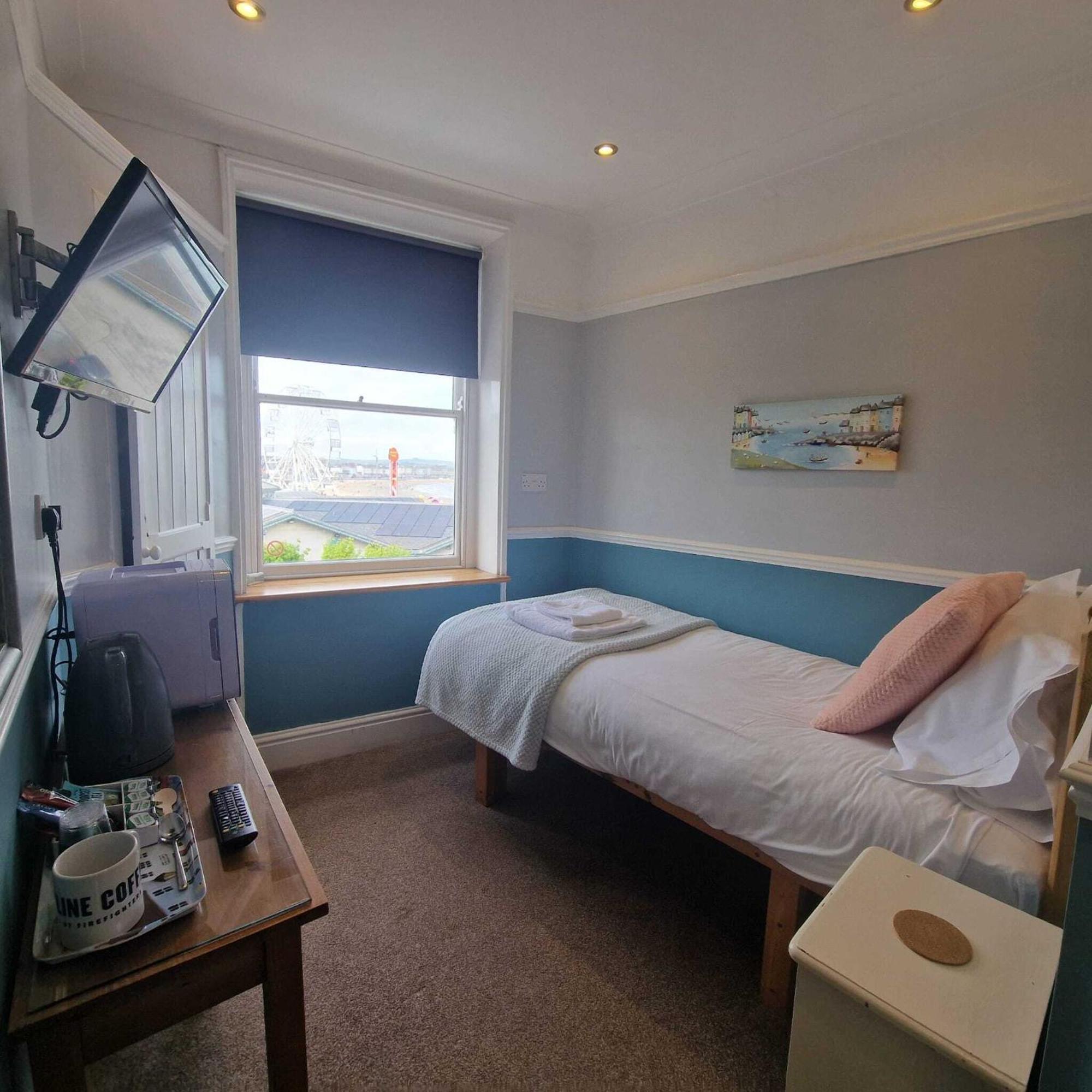 Deluxe Single Room Sea View