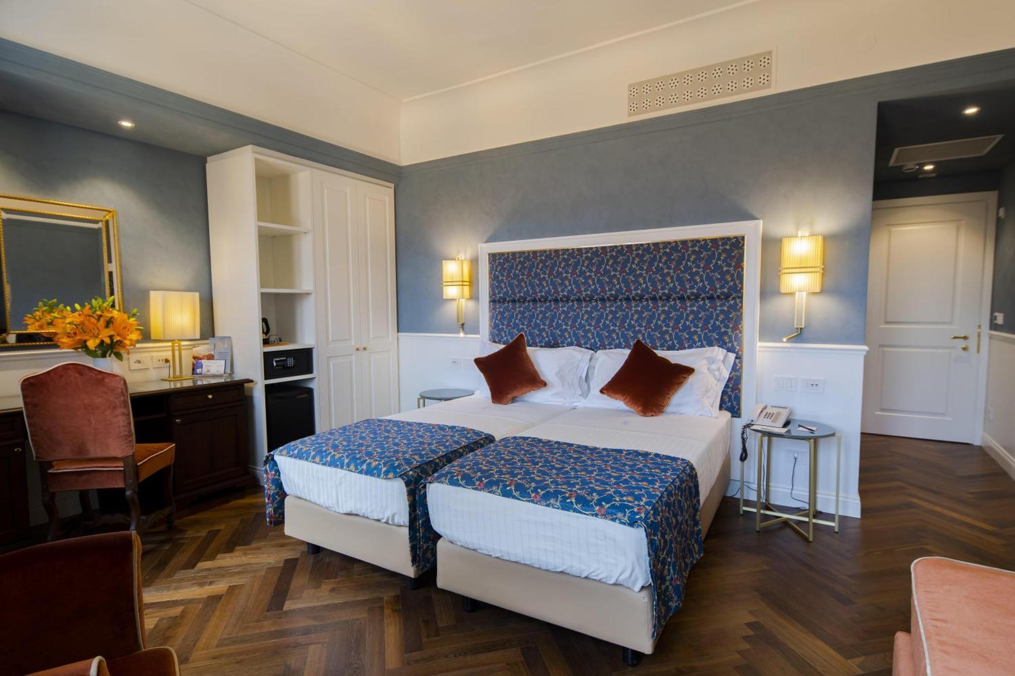 Quarto Deluxe com Cama de Casal ou 2 de Solteiro