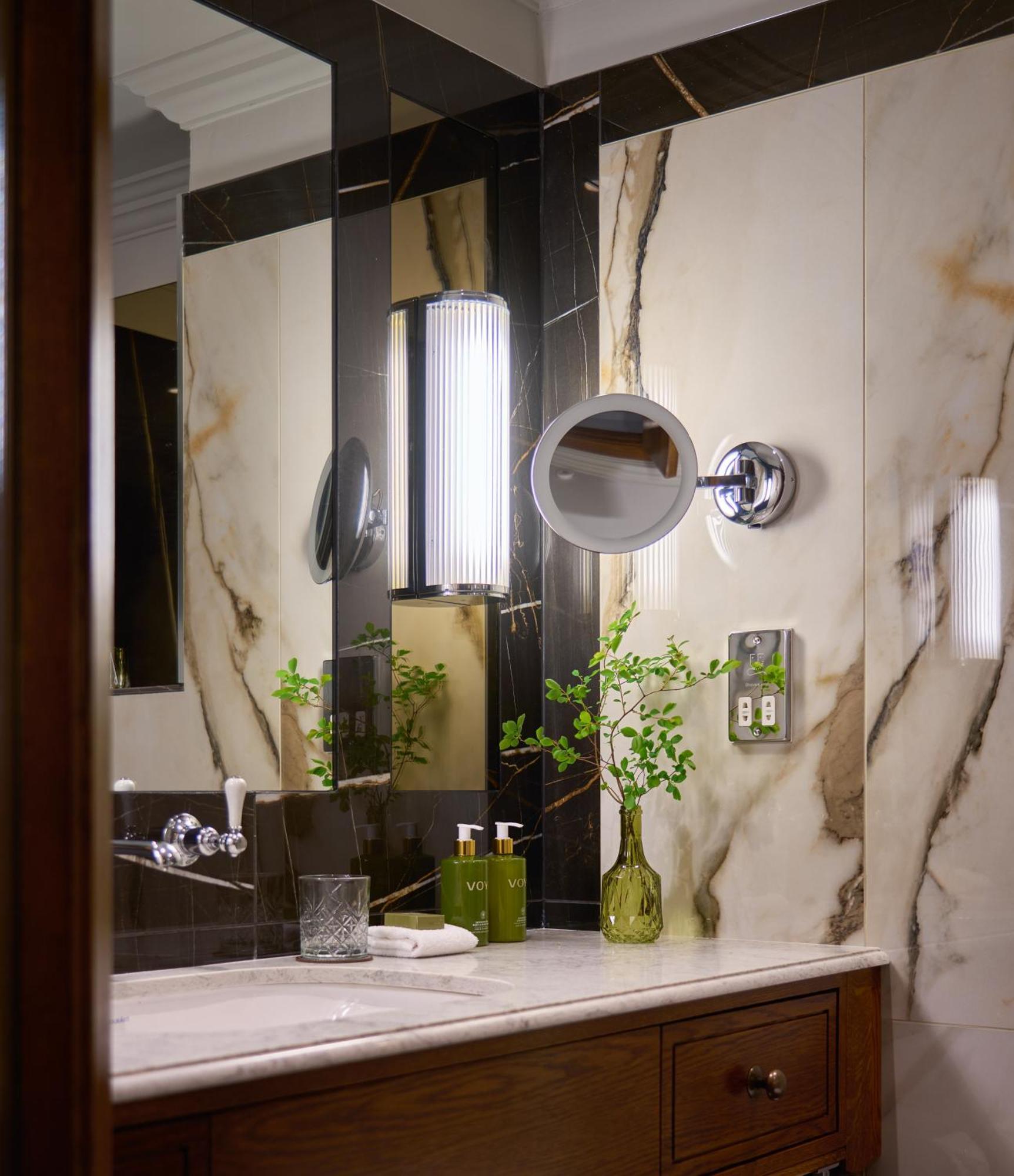 CLassic King Guest bedroom