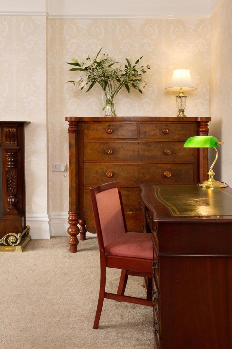 Four Poster Suite