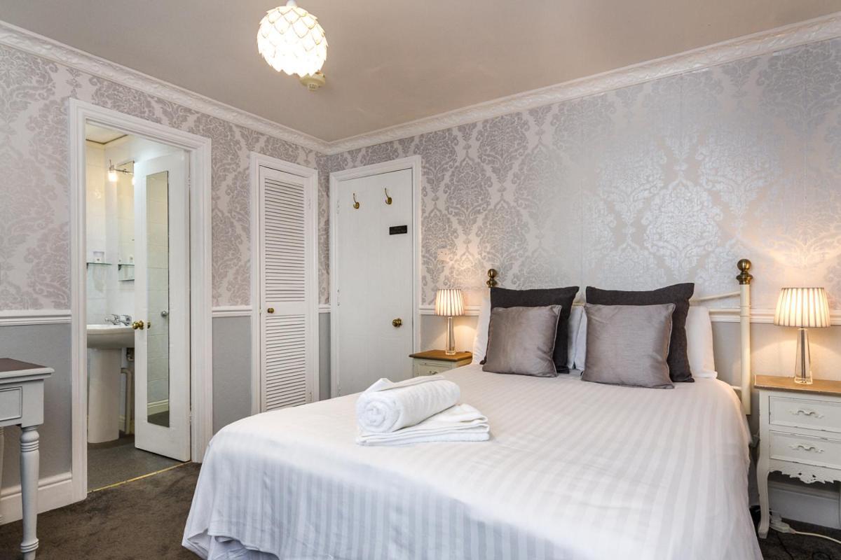 Double Room,537252999:JPEG