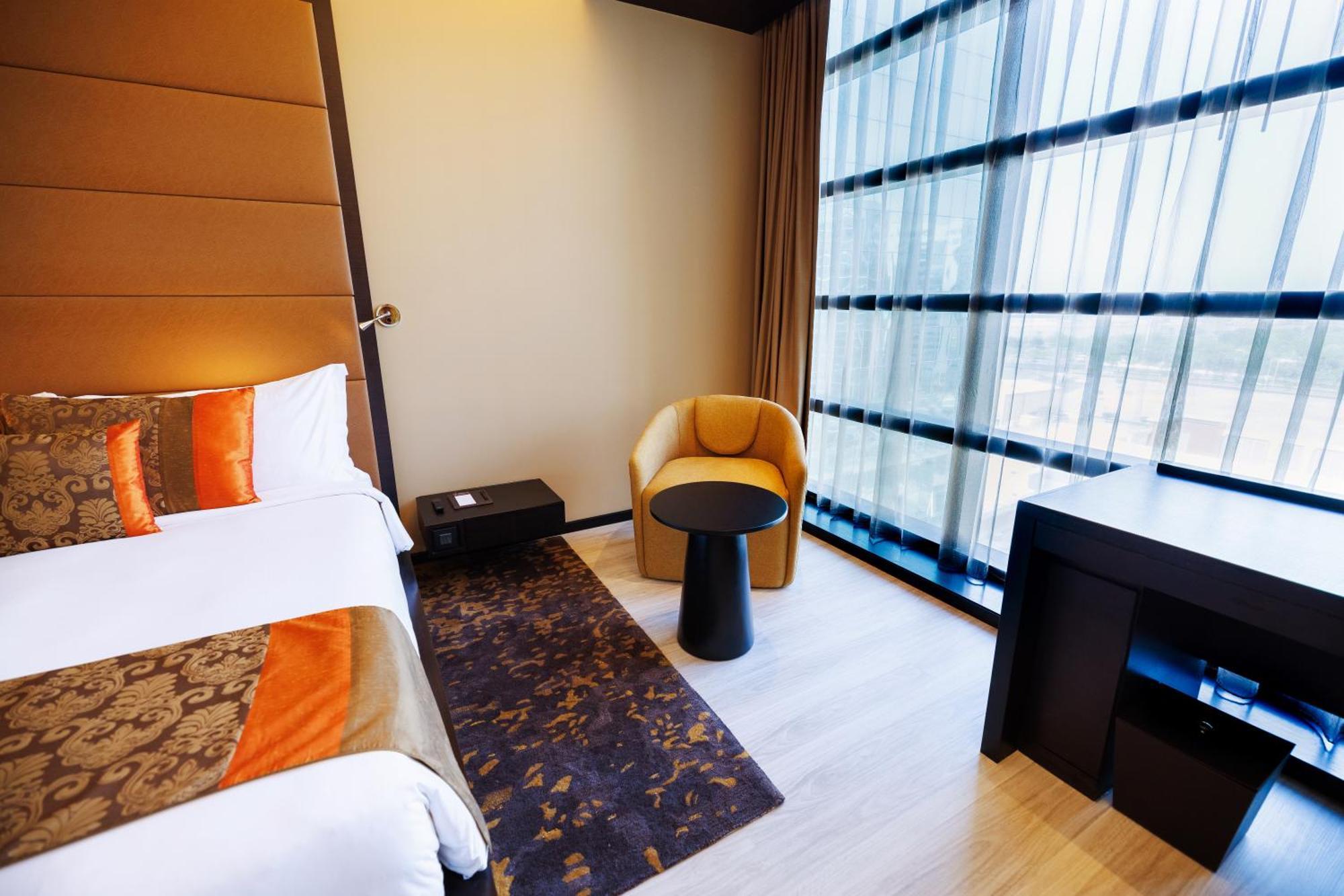 Chambre Deluxe avec 1 Lit King-Size - Non-Fumeurs