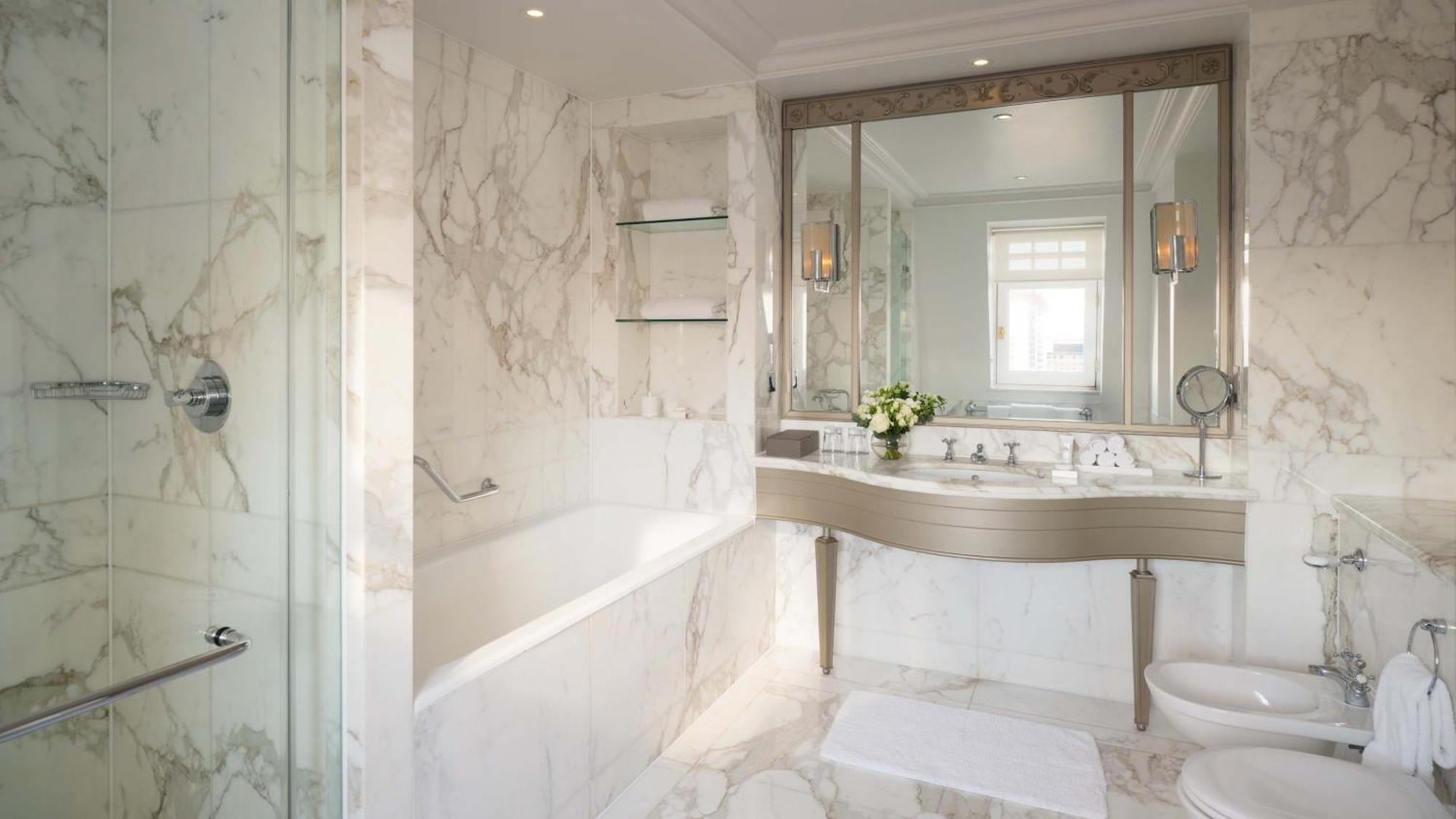 Turret Suite