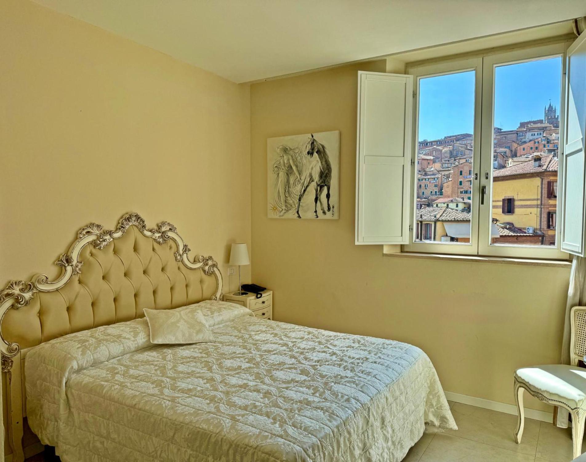 Superior Double Room City View
