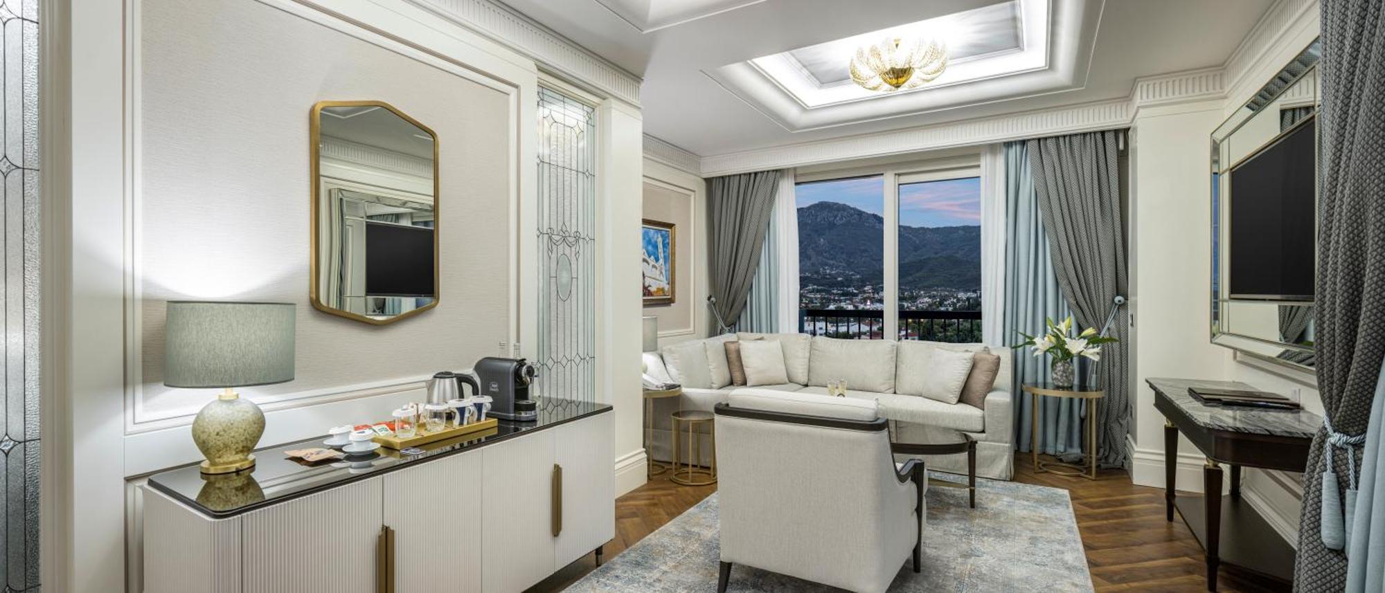 Junior Suite