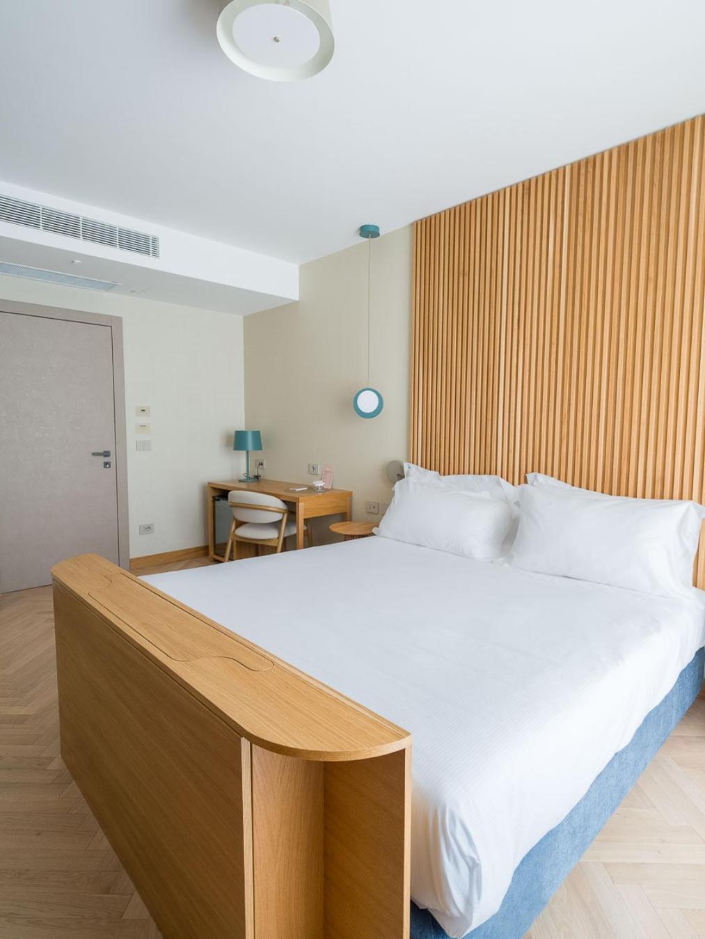 Superior Double Room,1668697391:JPEG