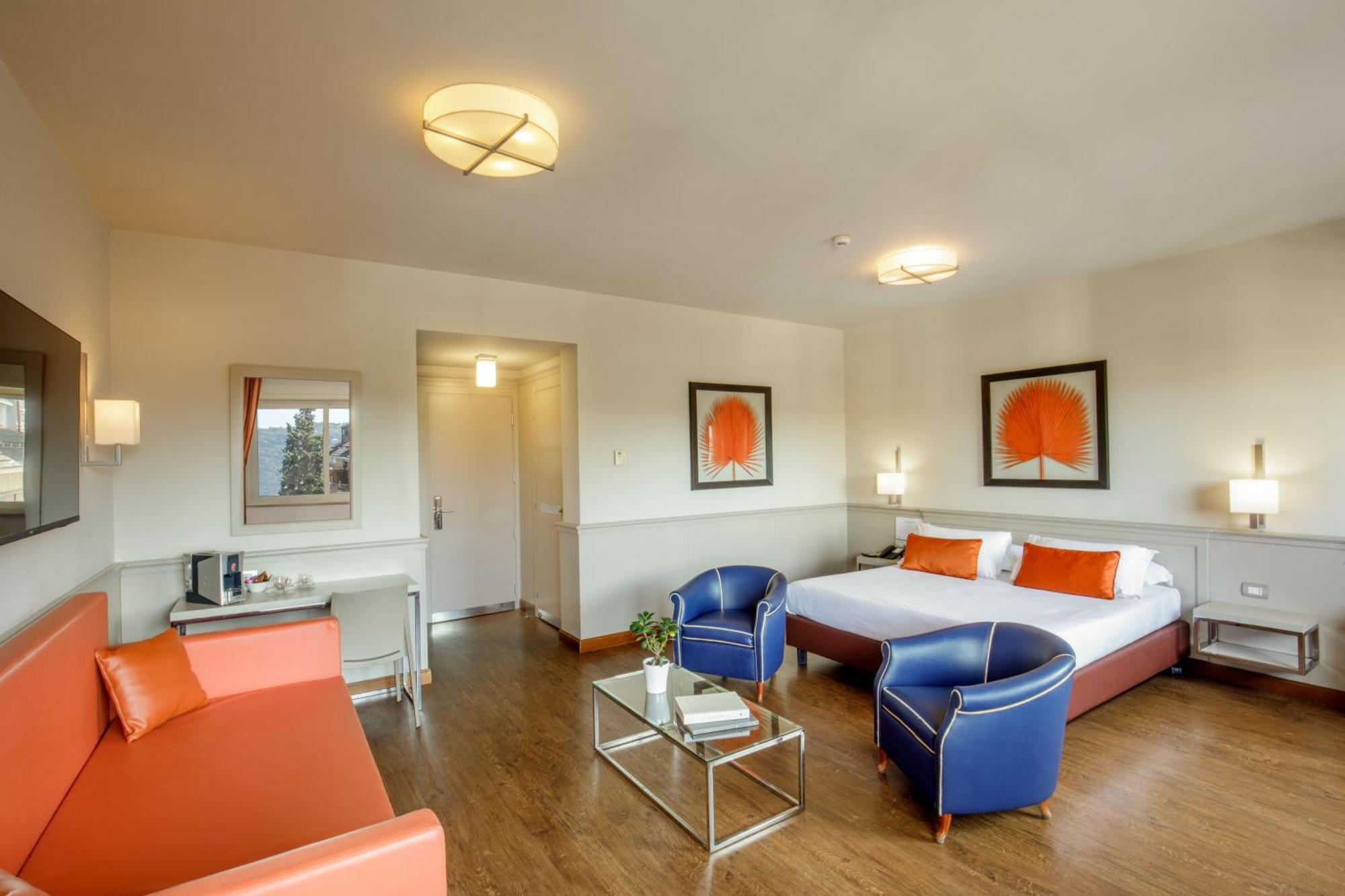 Junior Suite