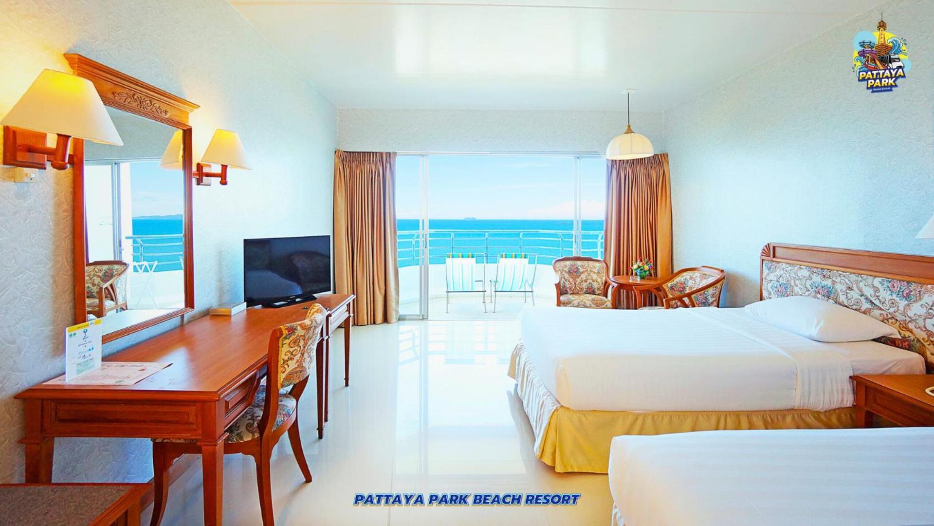 Deluxe Sea View Tower Wing Water Park Access