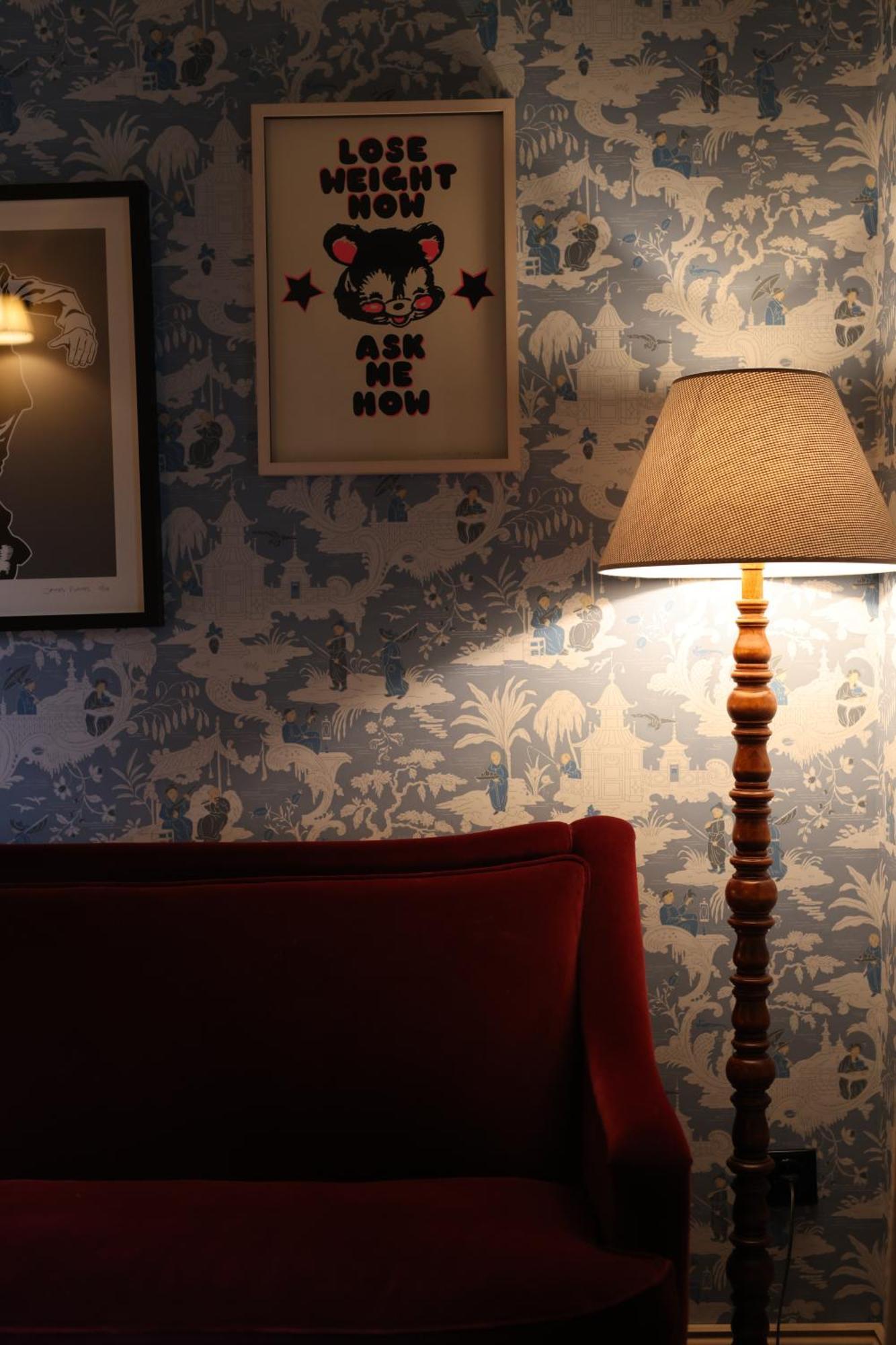 Corner Suite