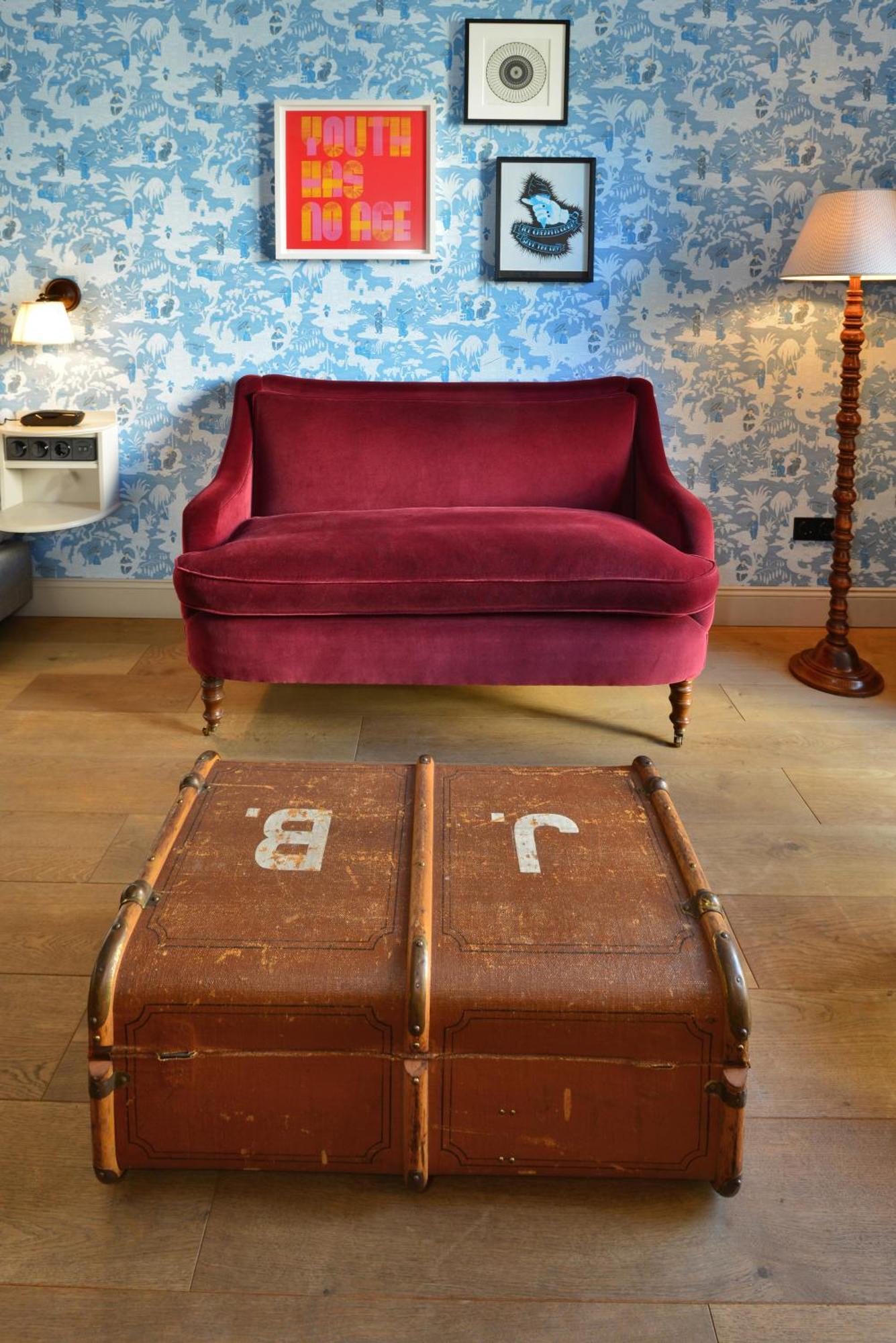 Corner Suite