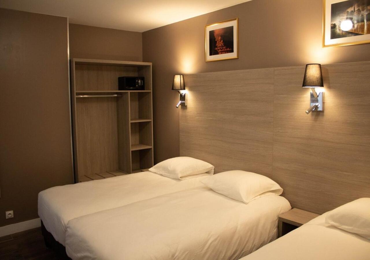 Triple Room Private Bathroom