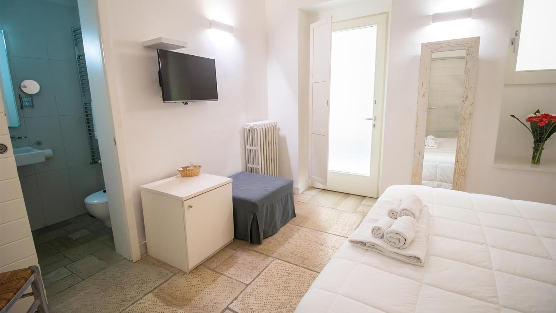 Economy Double Room