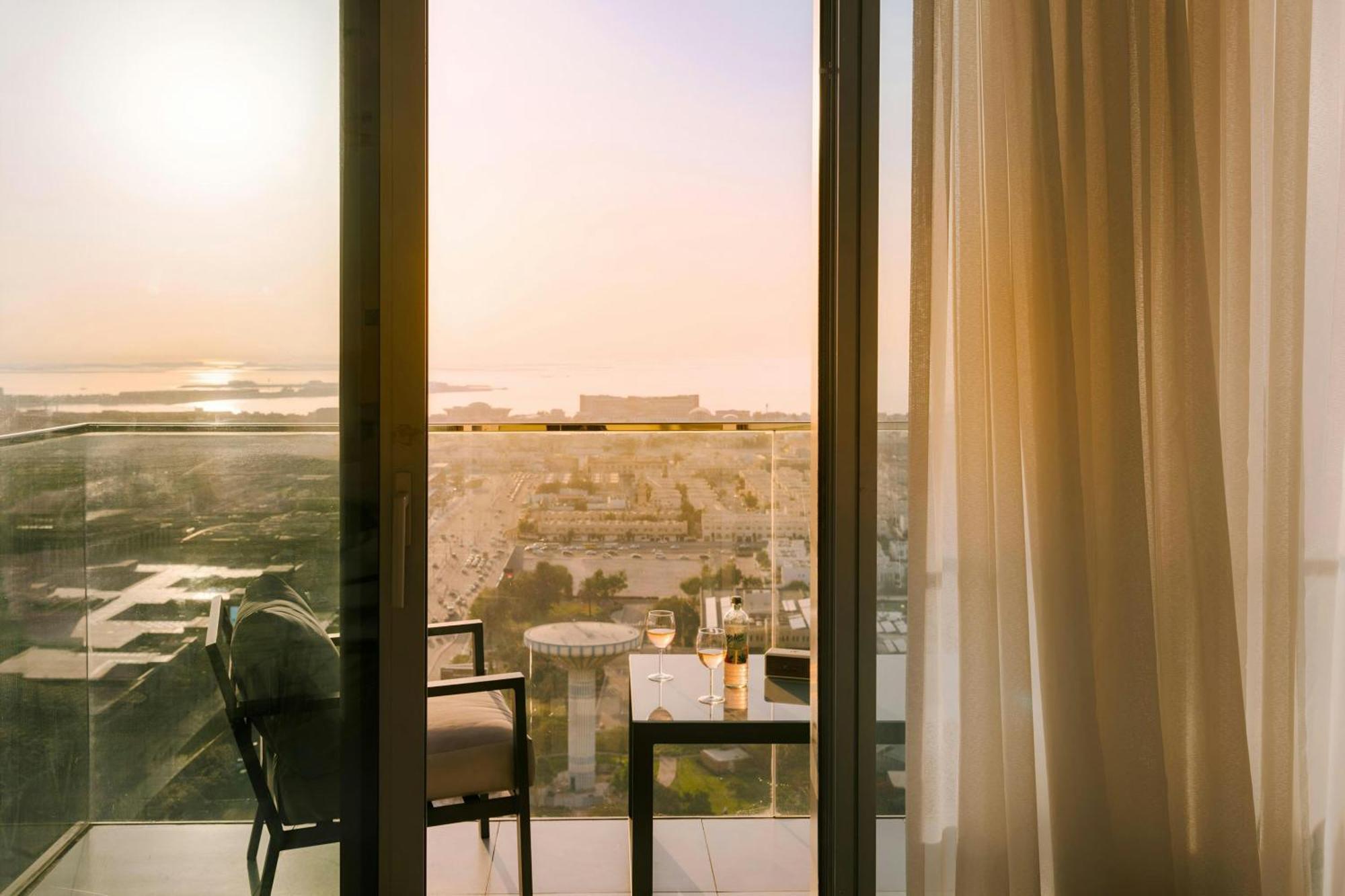 Three-Bedroom Apartment Sea View,1670862041:JPEG