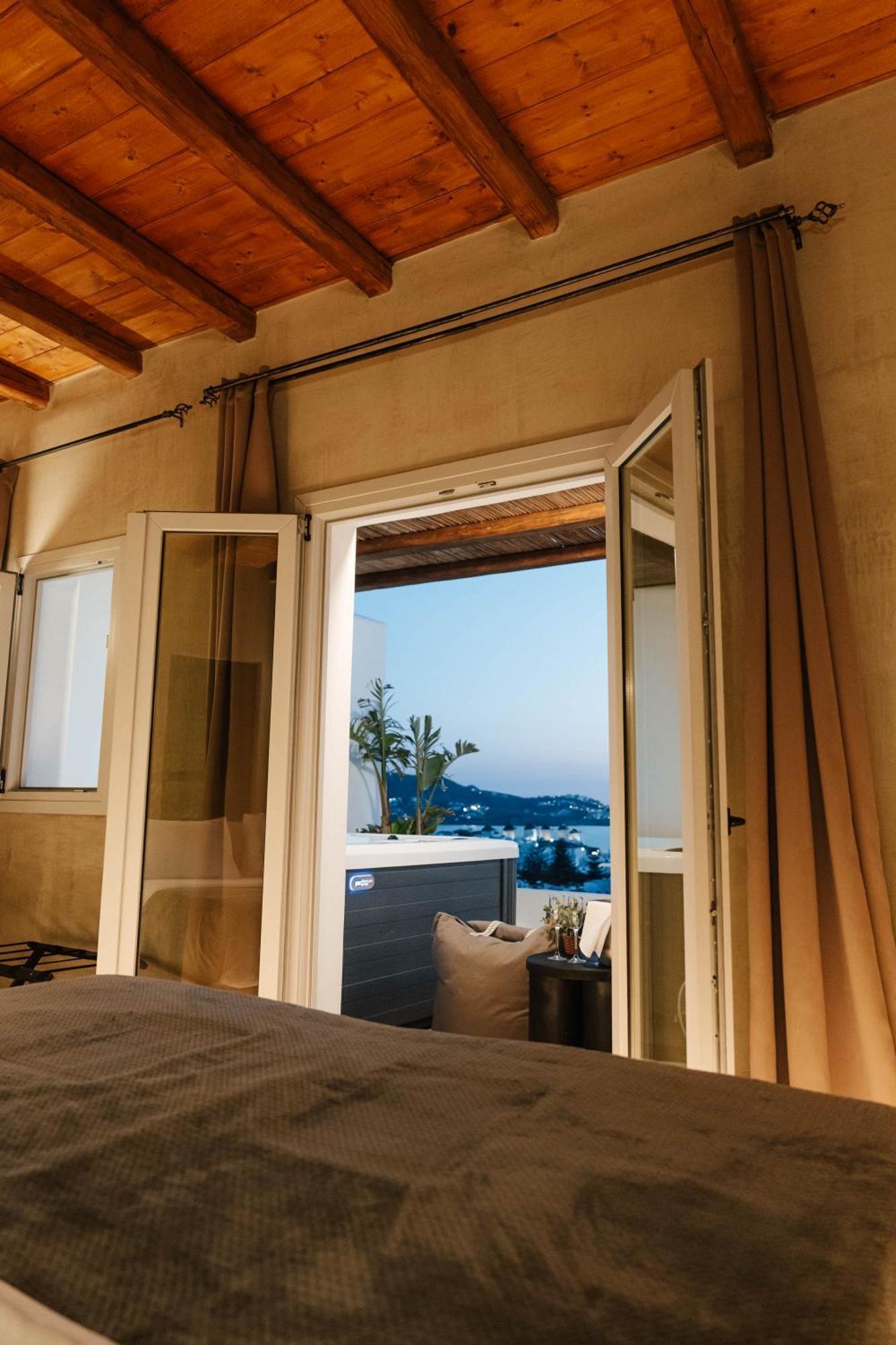 Suite Hot Tub