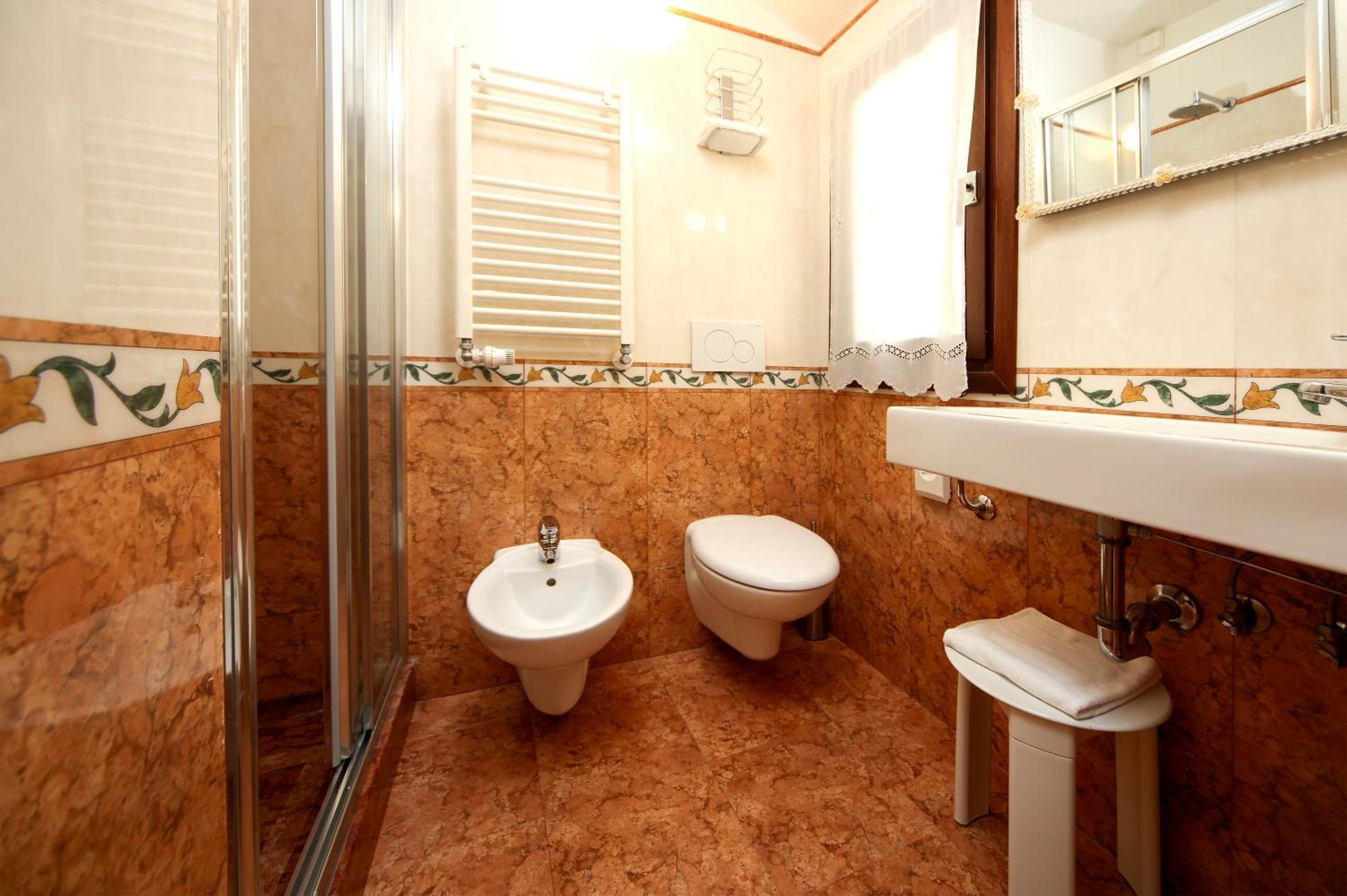Economy Single Room