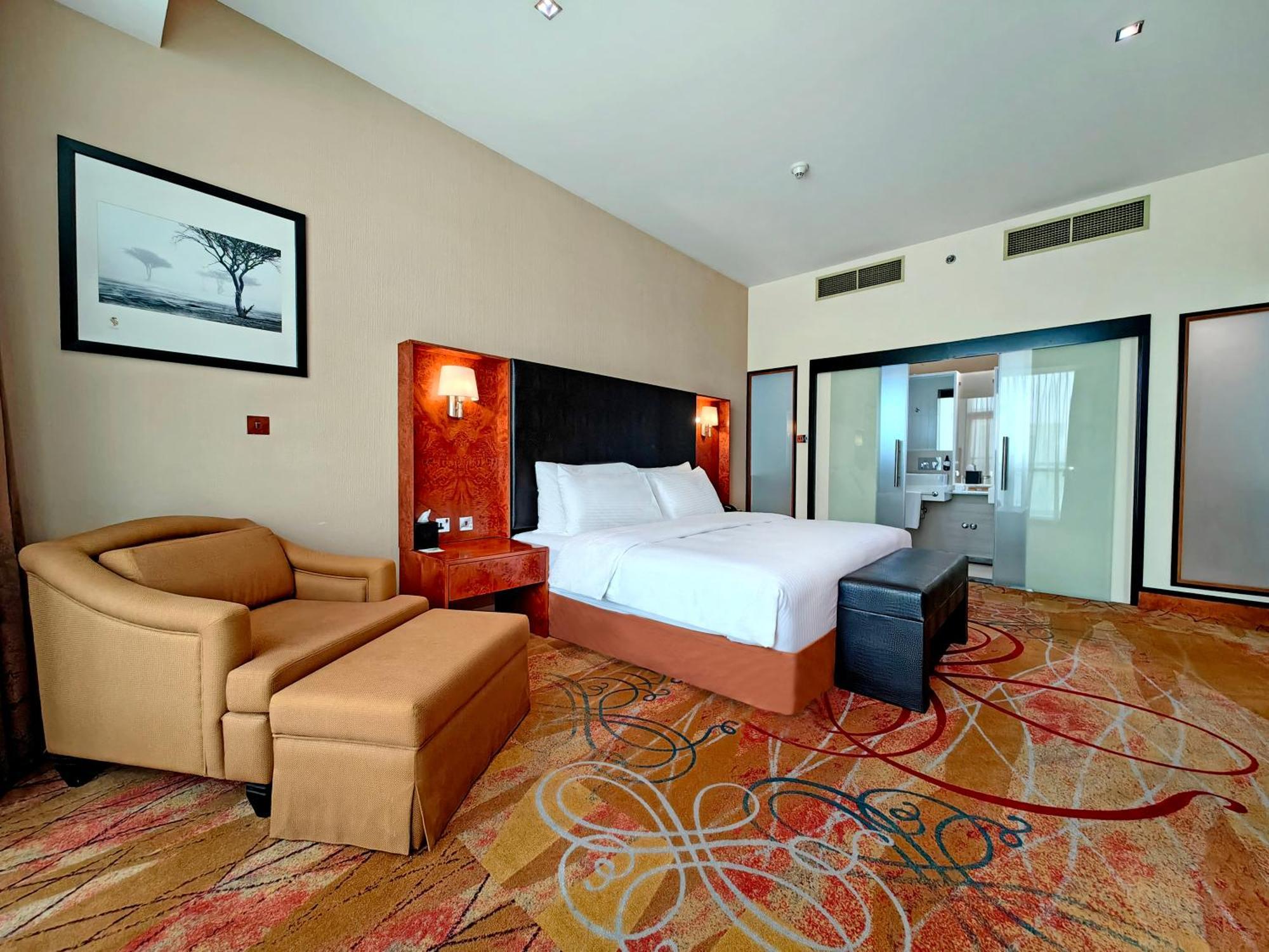 Family Suite complimentary shuttle to DXB Airport Terminal 1 & 3 on all hotel operated F&B outlets