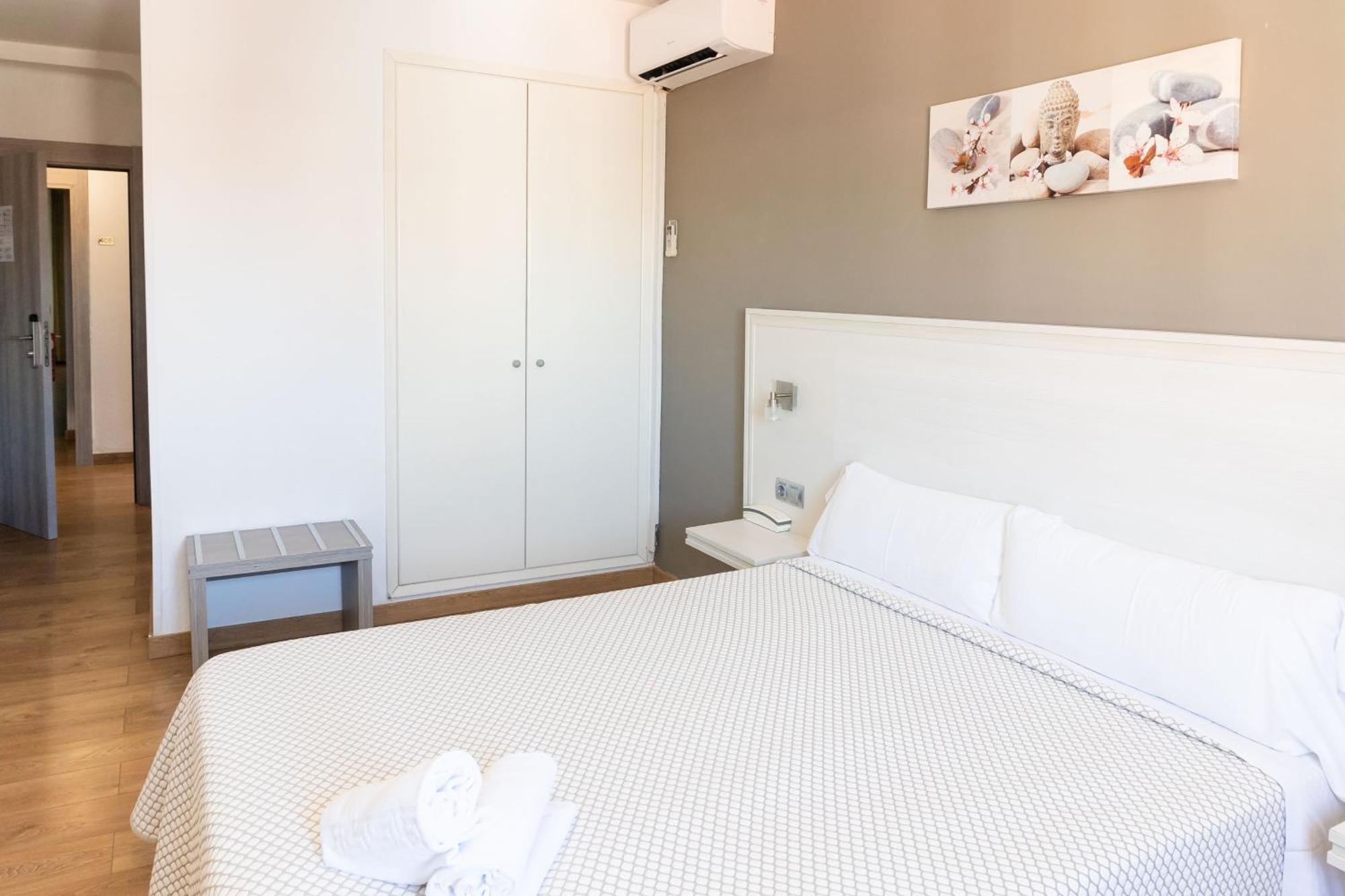 Double or Twin Room Balcony