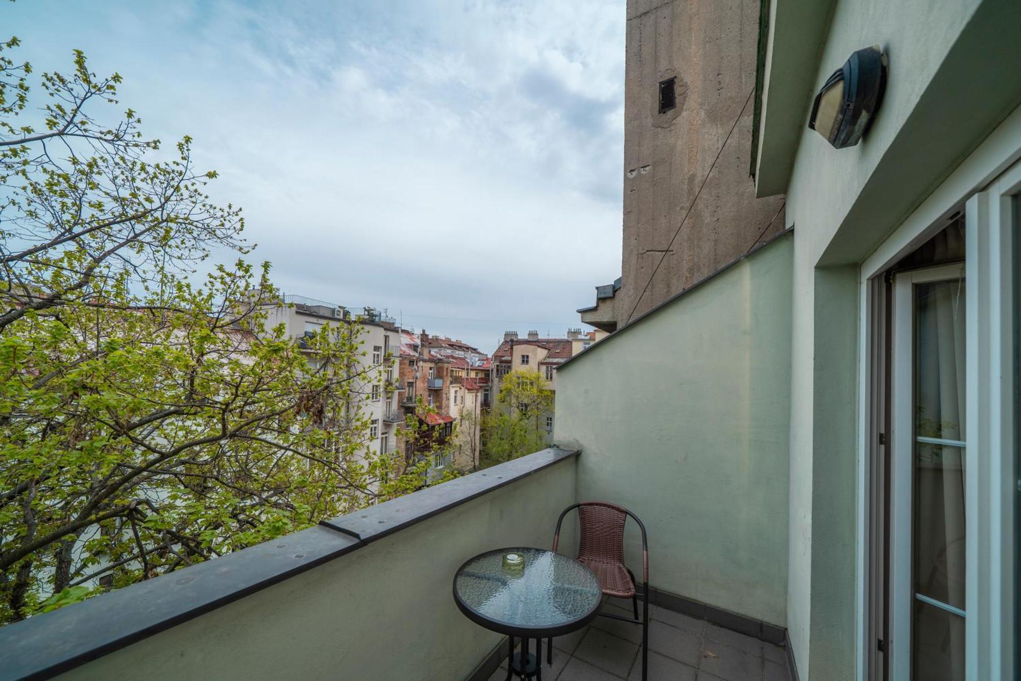 Deluxe Suite Balcony