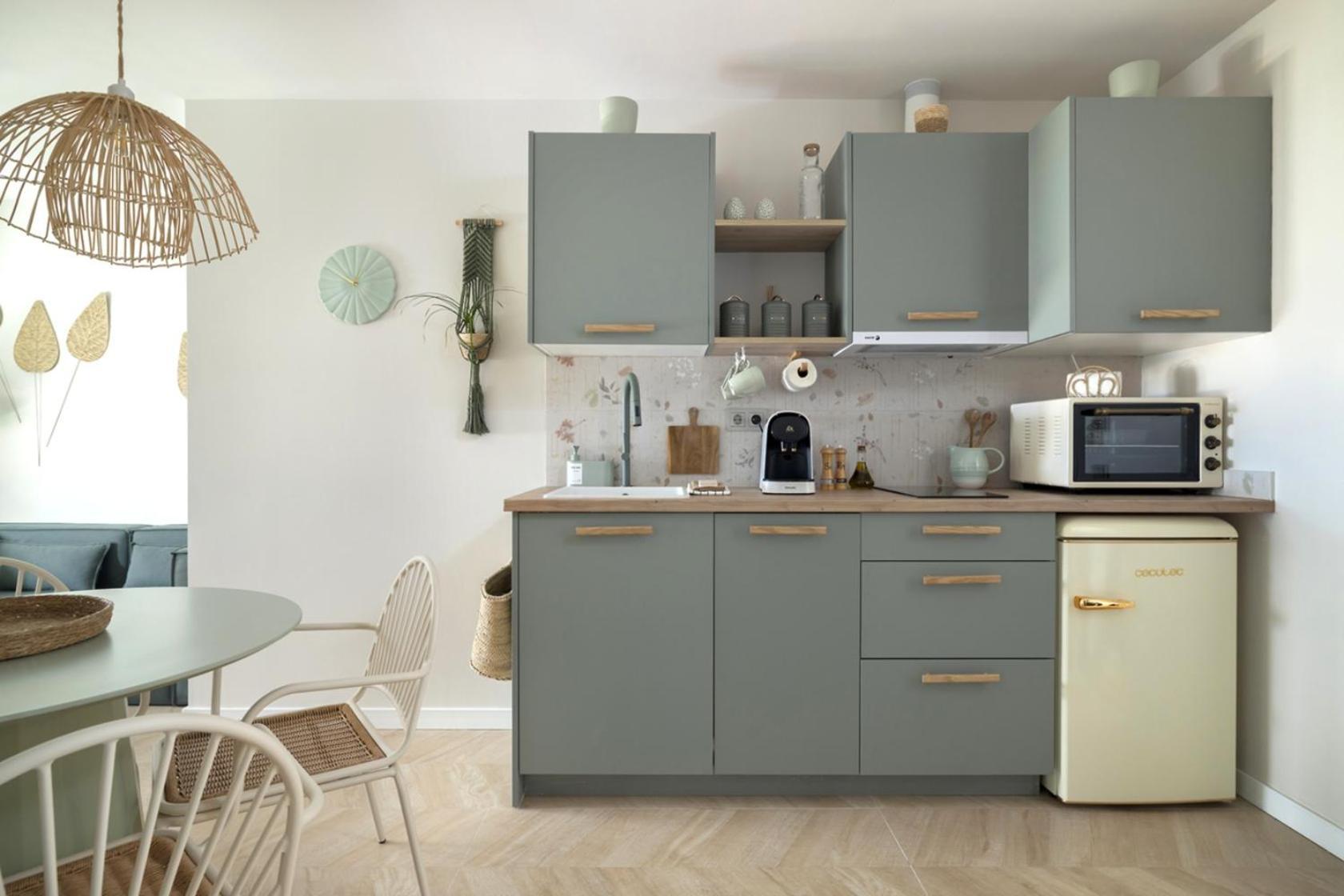 Two-Bedroom Deluxe Apartment