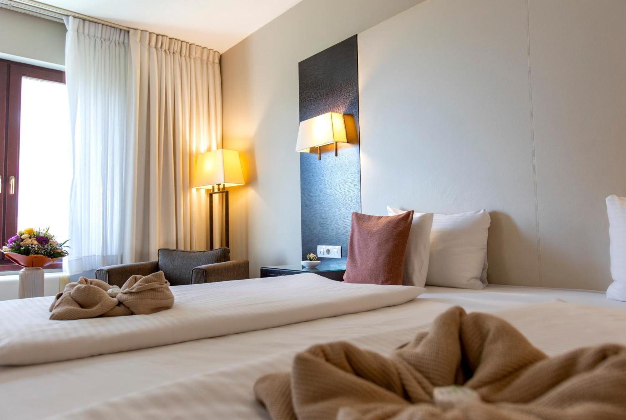 Superior Double or Twin Room,1672565172:JPEG
