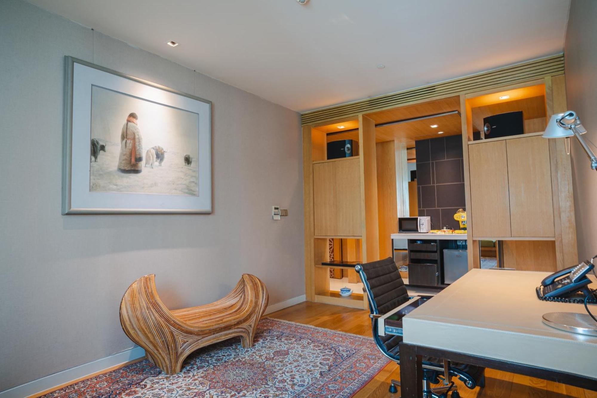 Grand Deluxe Suite