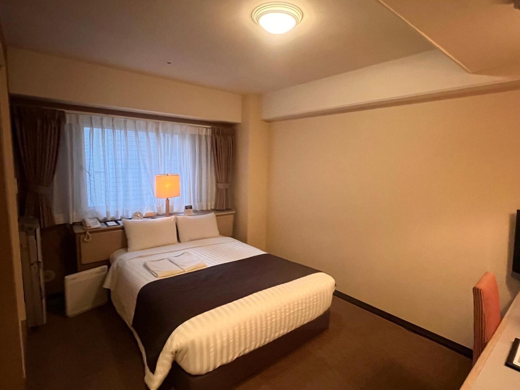 Small Double Room Non-Smoking