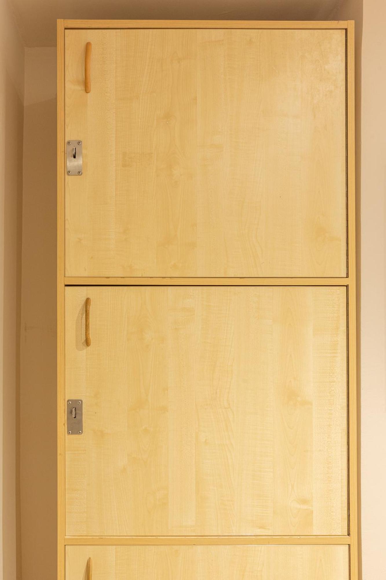 Single Bed 12-Bed Female Dormitory Room