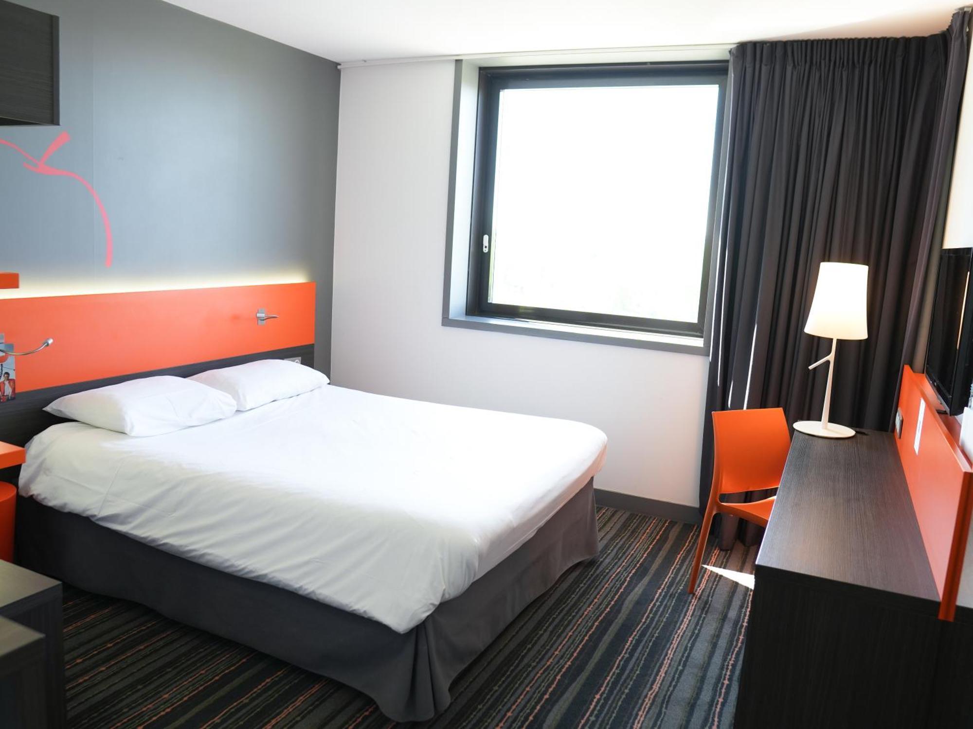 Standard One Double Bed