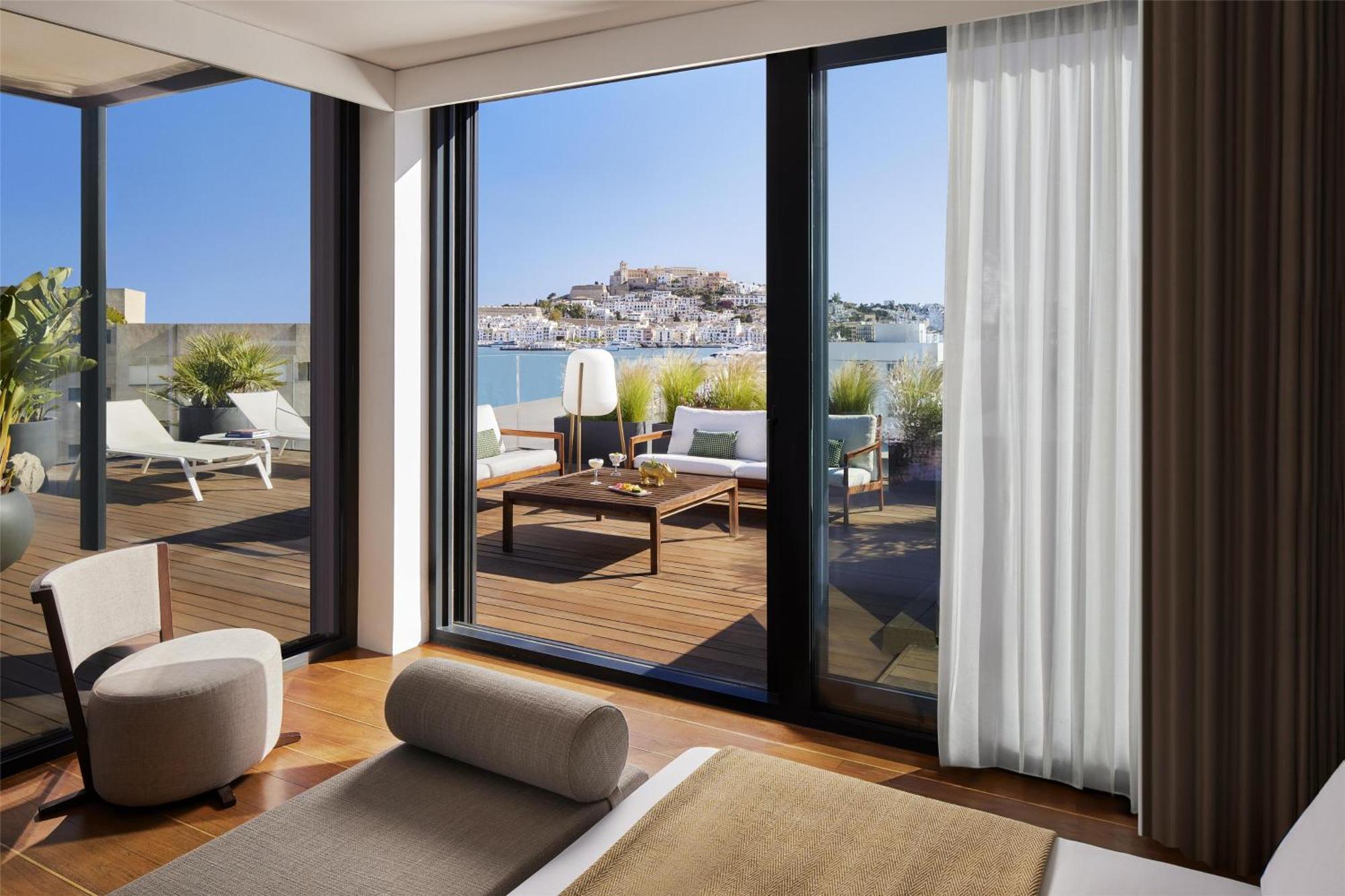 Penthouse Suite Terrace