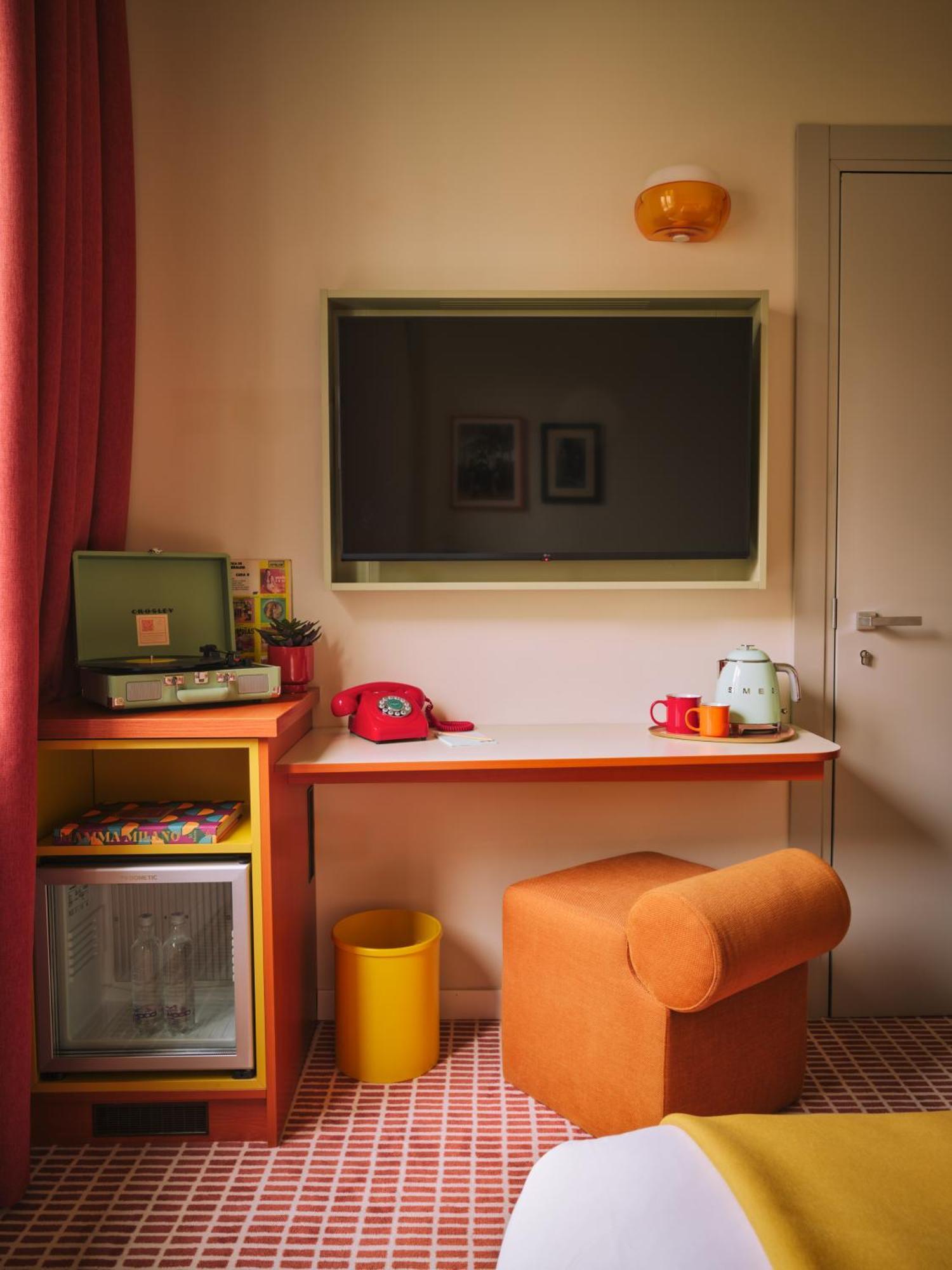 Small Twin Room
