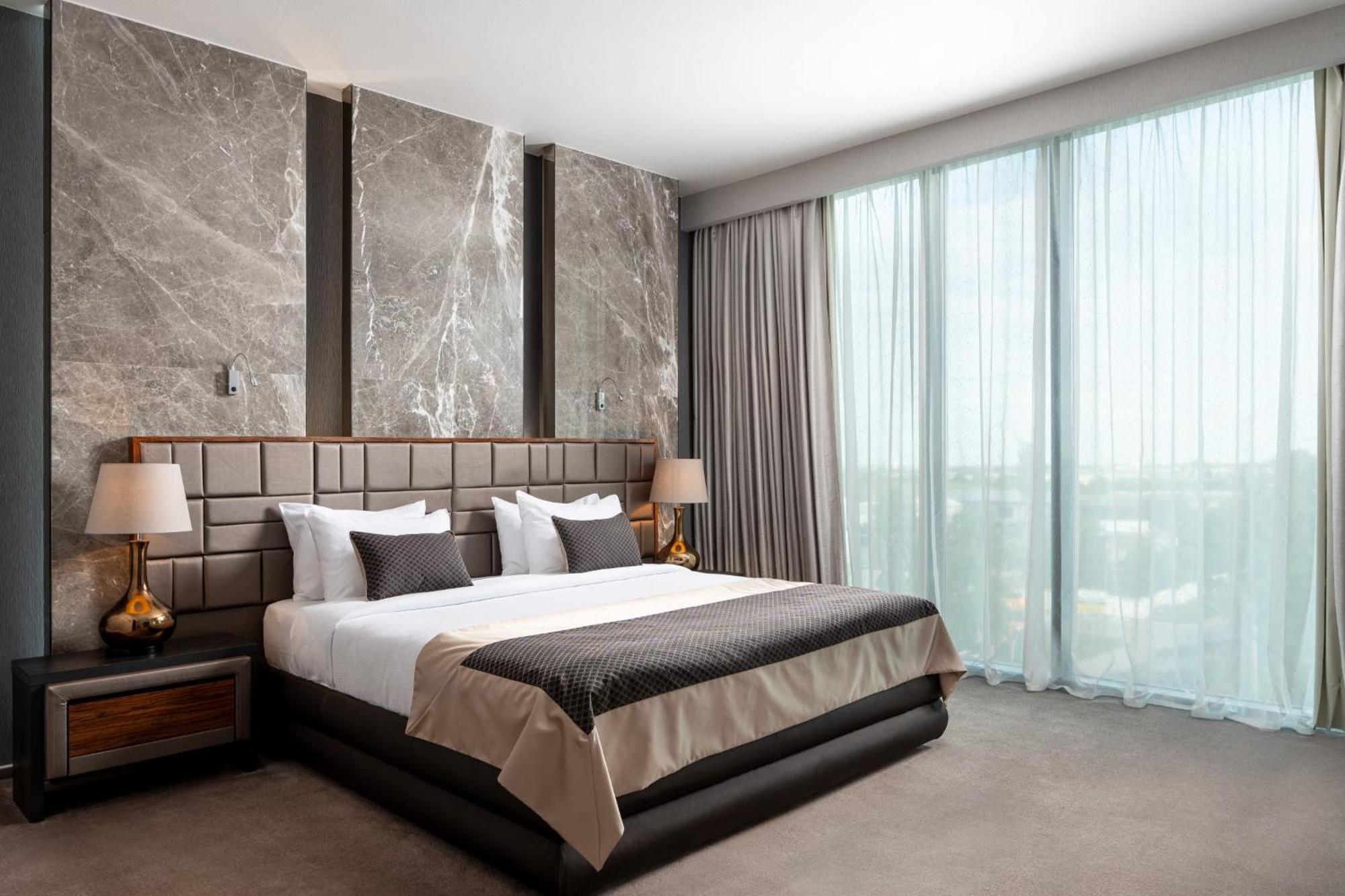 The Signature Suite Retreat