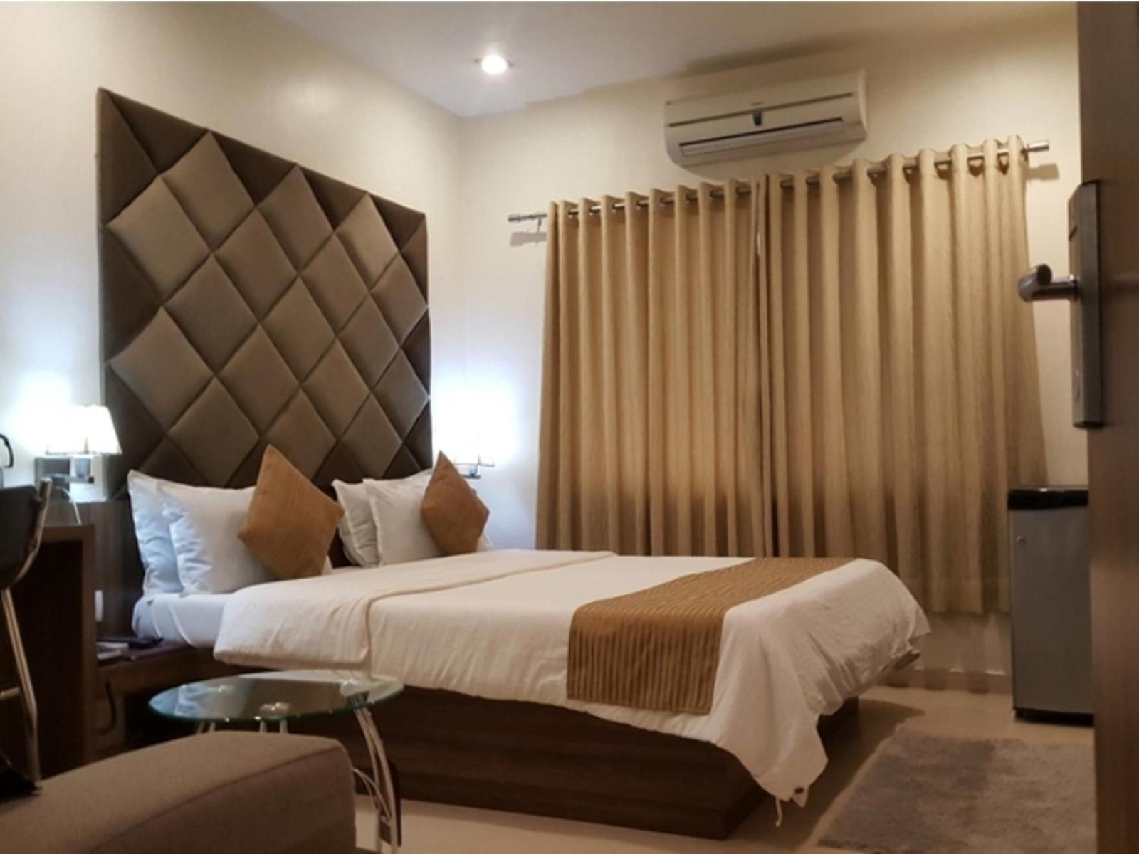 Comfort Double or Twin Room
