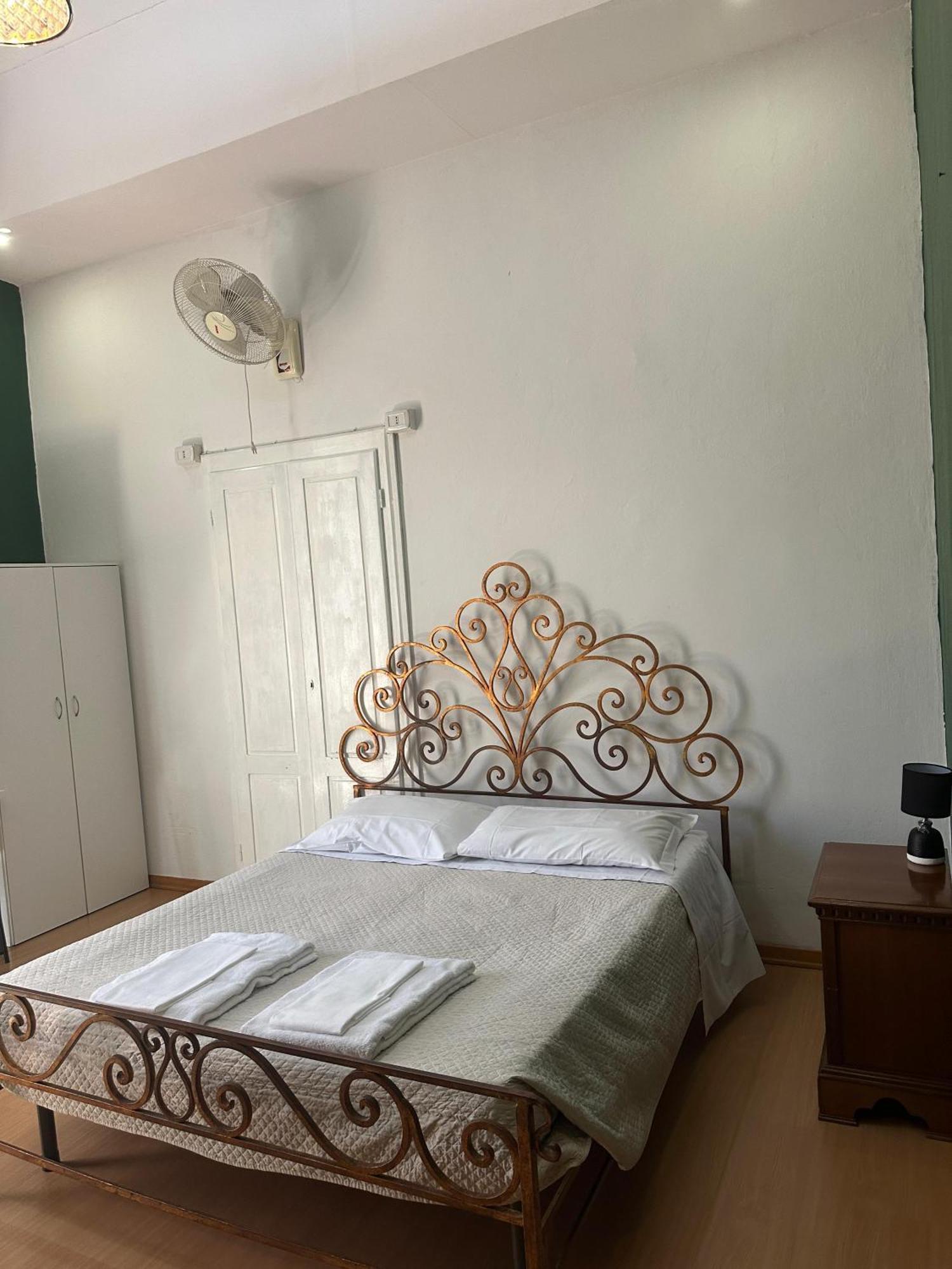 Double Room,1673662311:JPEG