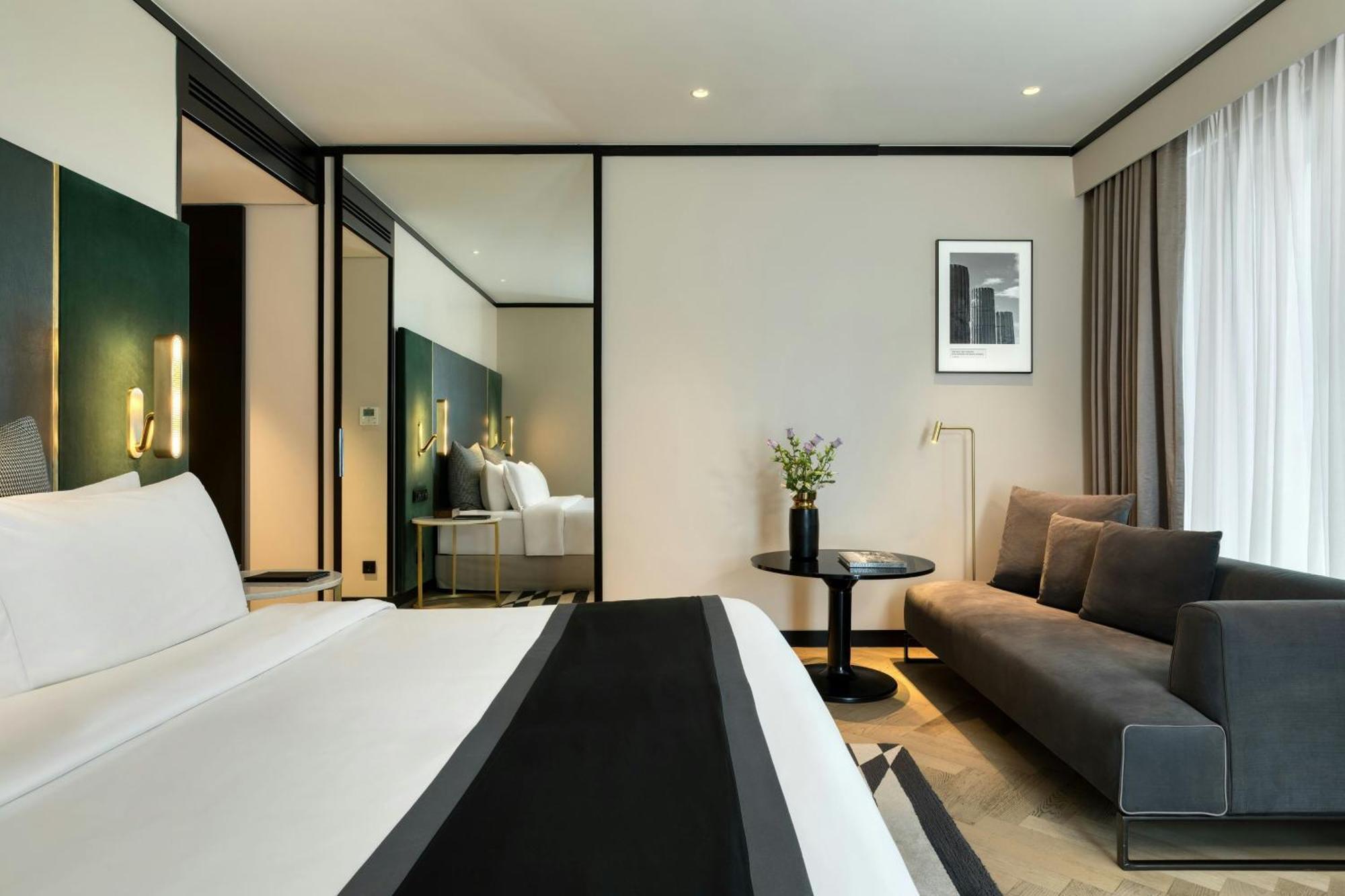 City View Executive Guestroom 1 king Bed