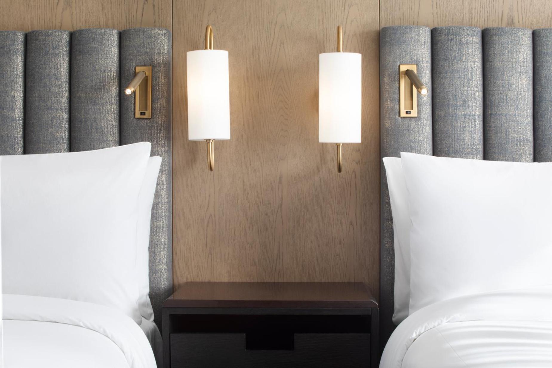 Doppelzimmer mit 2 Doppelbetten