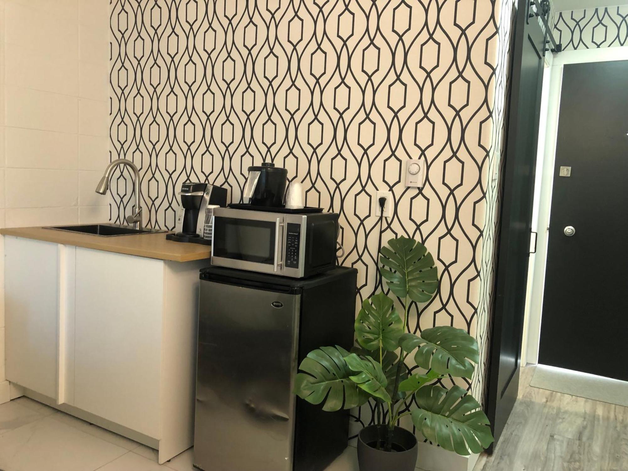Chambre Lit King-Size avec Kitchenette