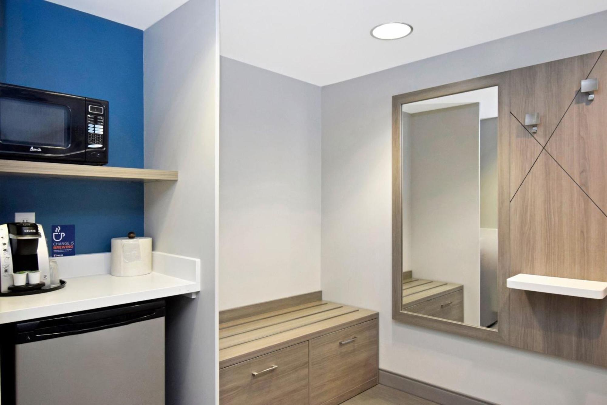 One-Bedroom Suite Roll Shower Mobility Accessible