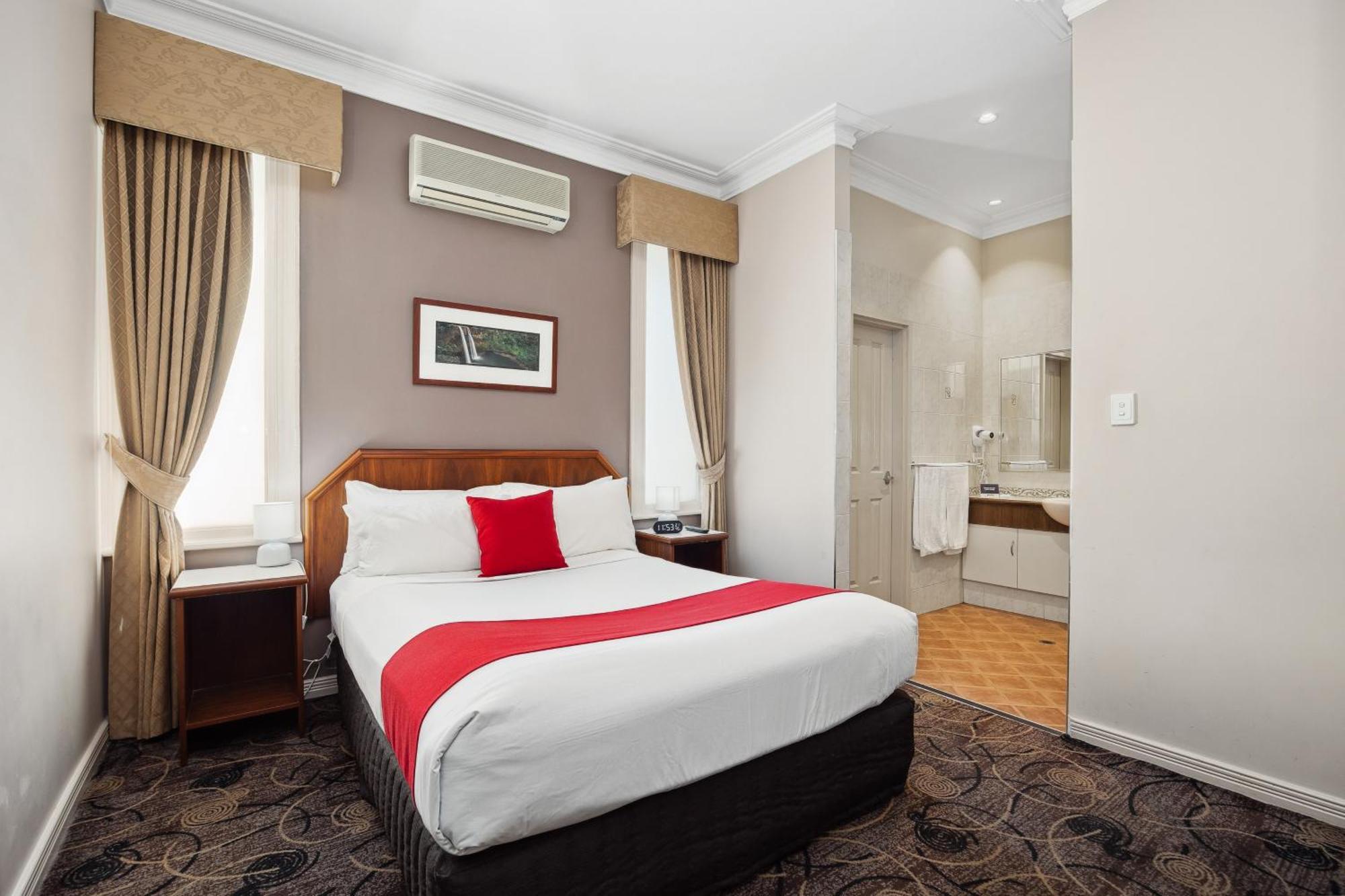 Deluxe Kamer met Queensize Bed