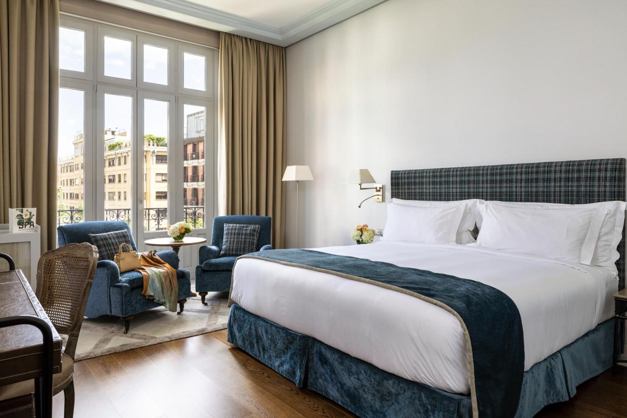 Deluxe Double or Twin Room Garden View