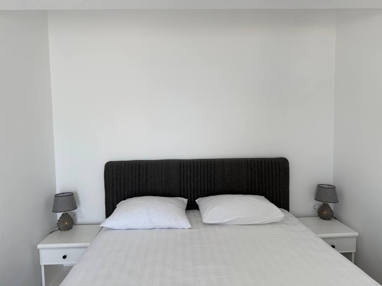Double Room Balcony Side Sea View